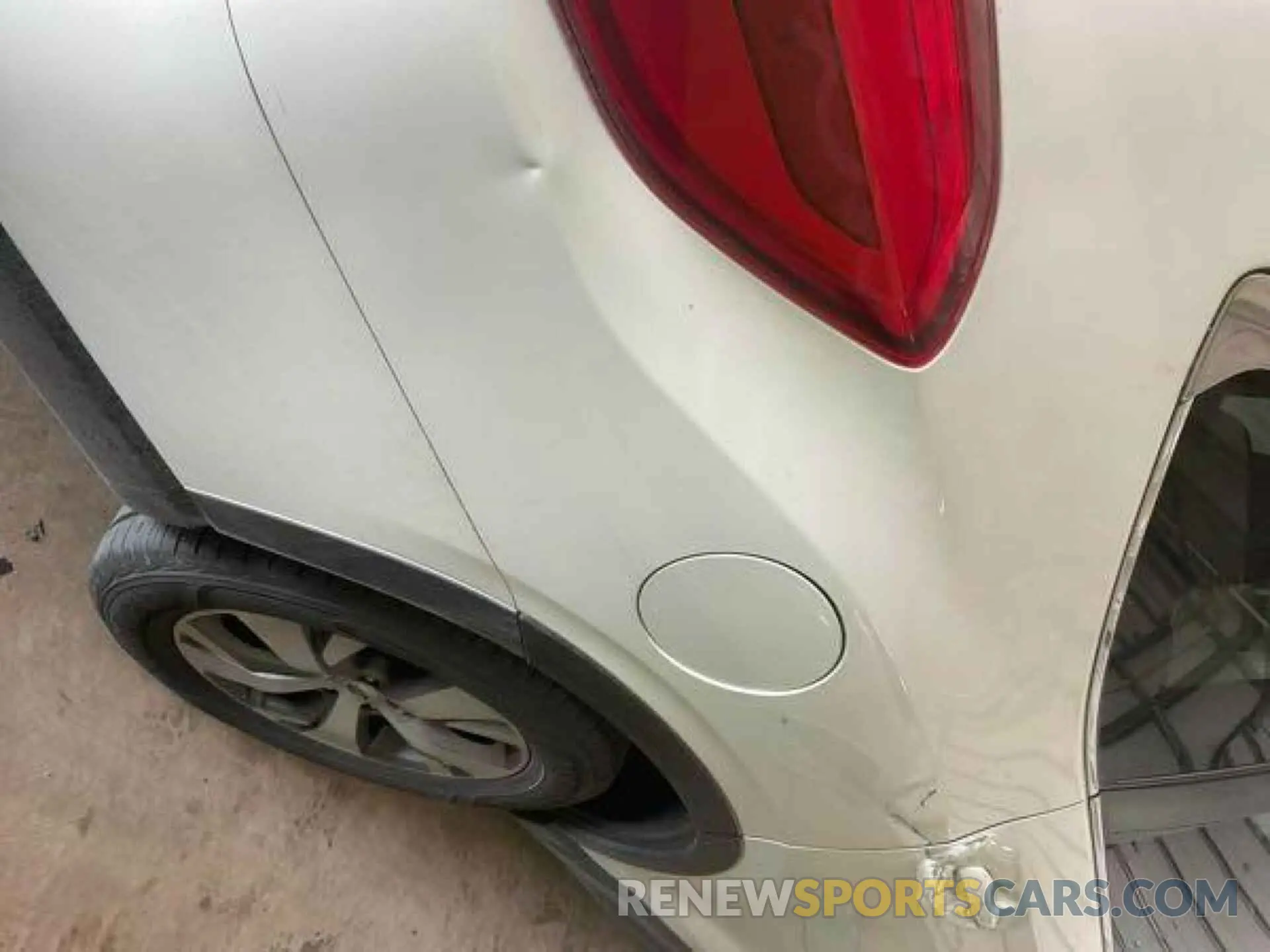 4 Photograph of a damaged car 4S4WMAED0N3414753 SUBARU ASCENT 2022