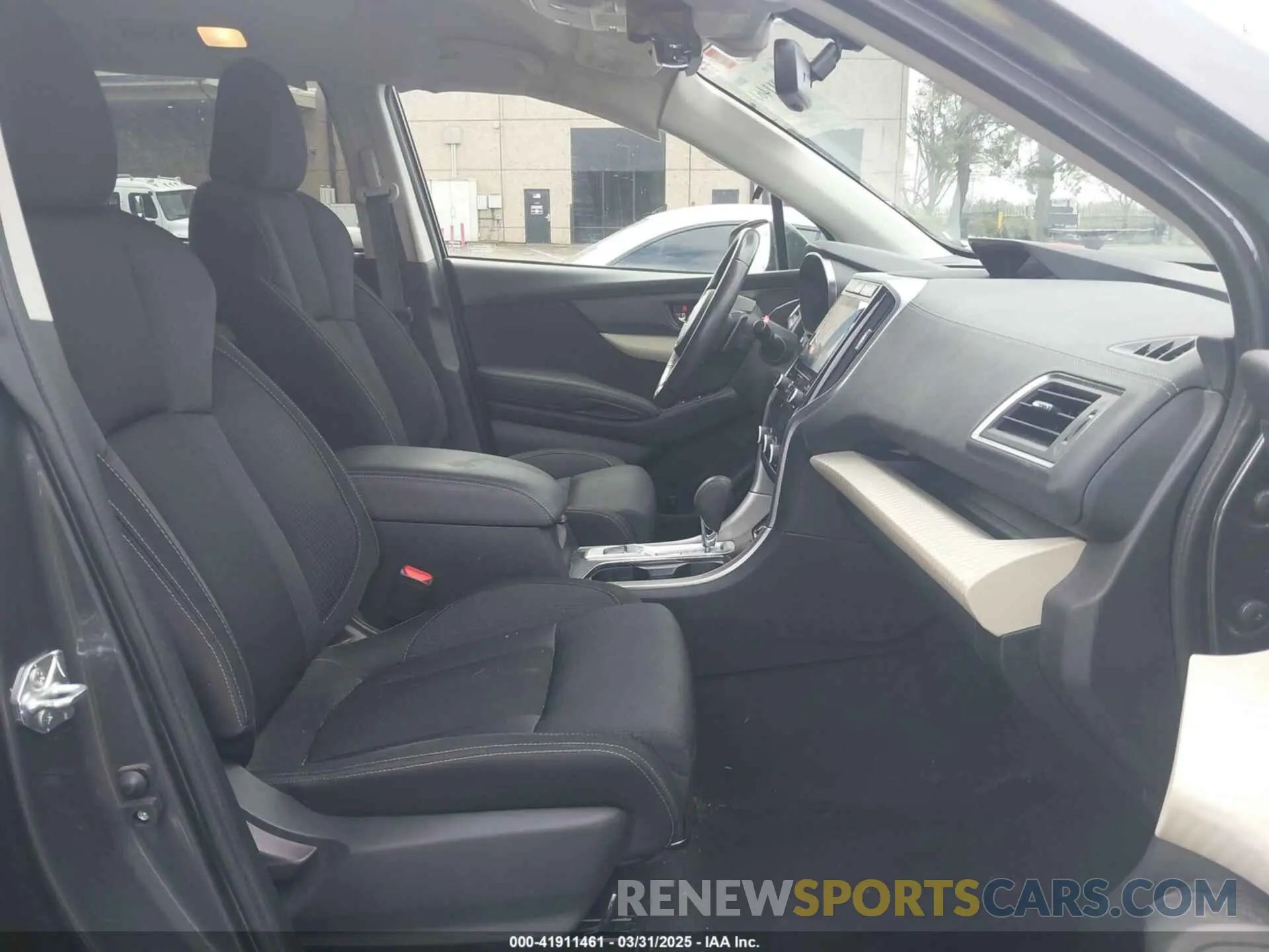 5 Photograph of a damaged car 4S4WMAED0N3433853 SUBARU ASCENT 2022