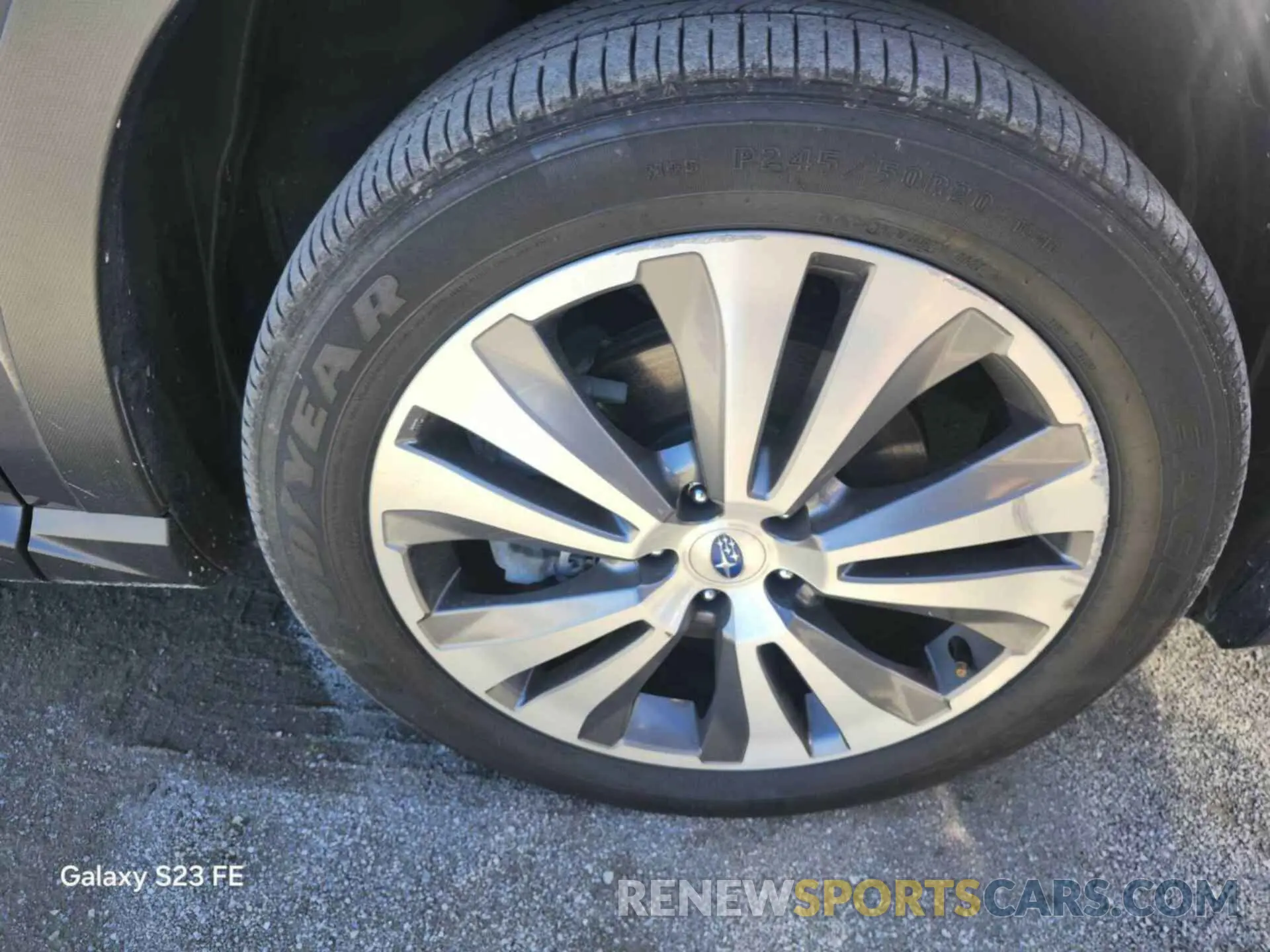 13 Photograph of a damaged car 4S4WMAKD0N3464556 SUBARU ASCENT 2022