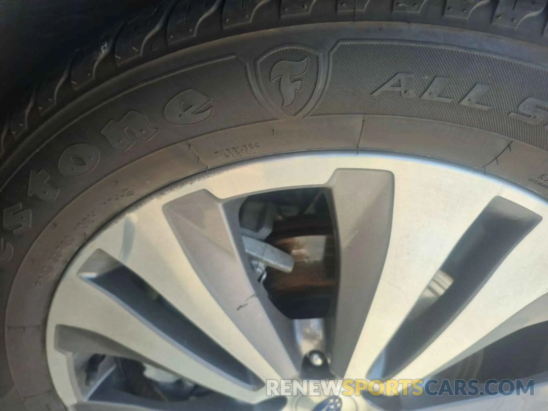 24 Photograph of a damaged car 4S4WMAKD1N3464498 SUBARU ASCENT 2022