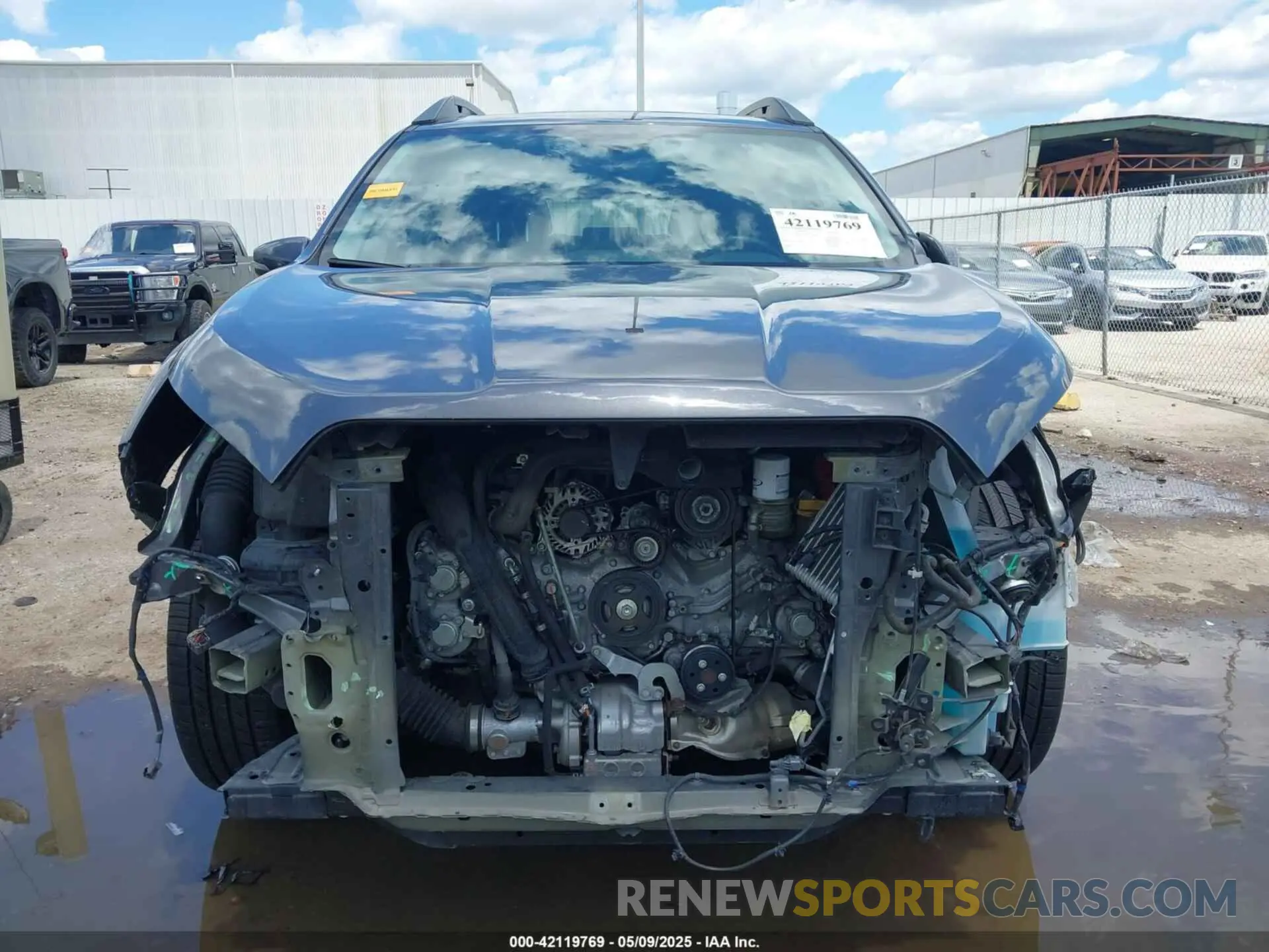 13 Photograph of a damaged car 4S4WMALD4N3444289 SUBARU ASCENT 2022