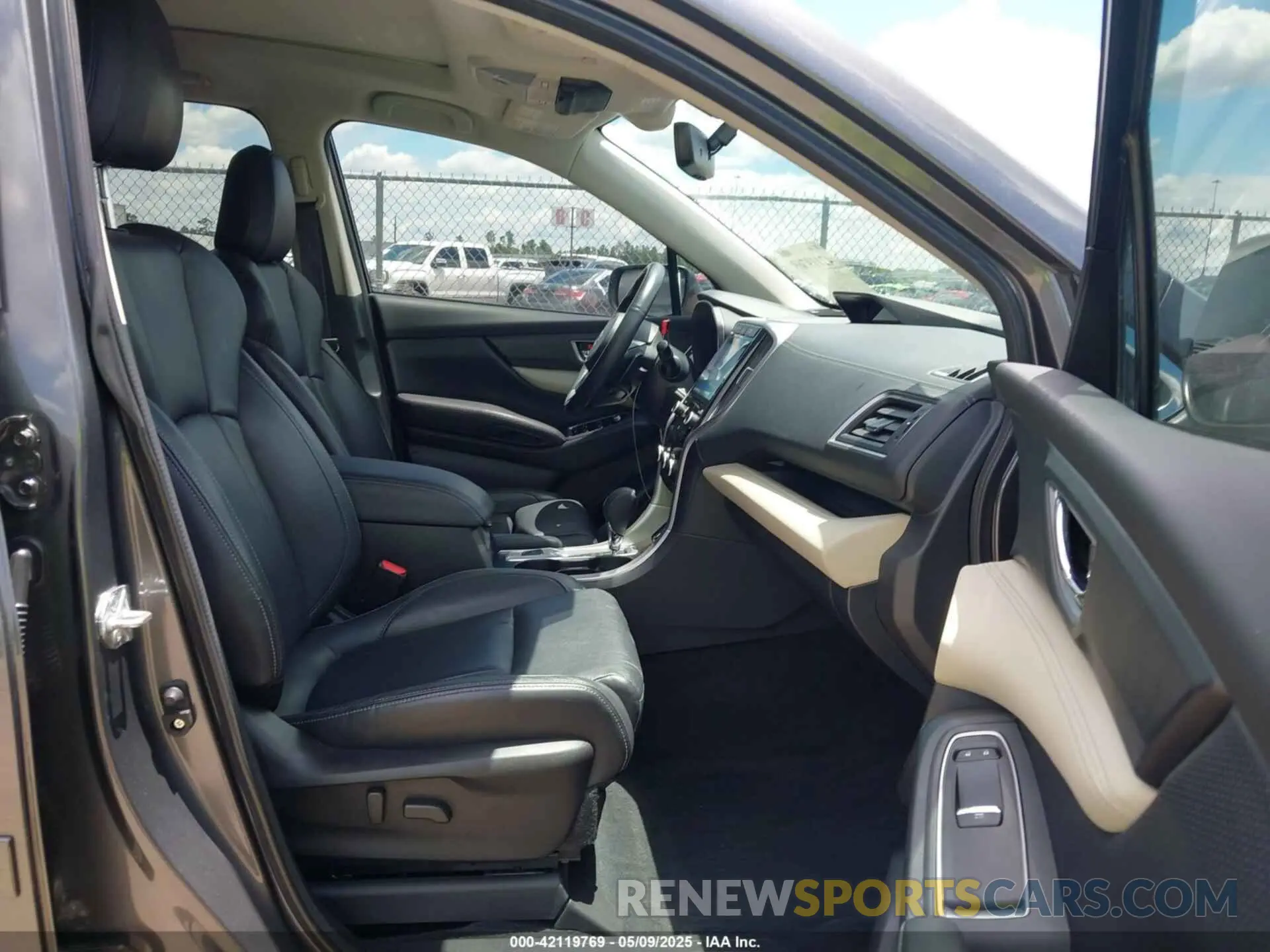 5 Photograph of a damaged car 4S4WMALD4N3444289 SUBARU ASCENT 2022