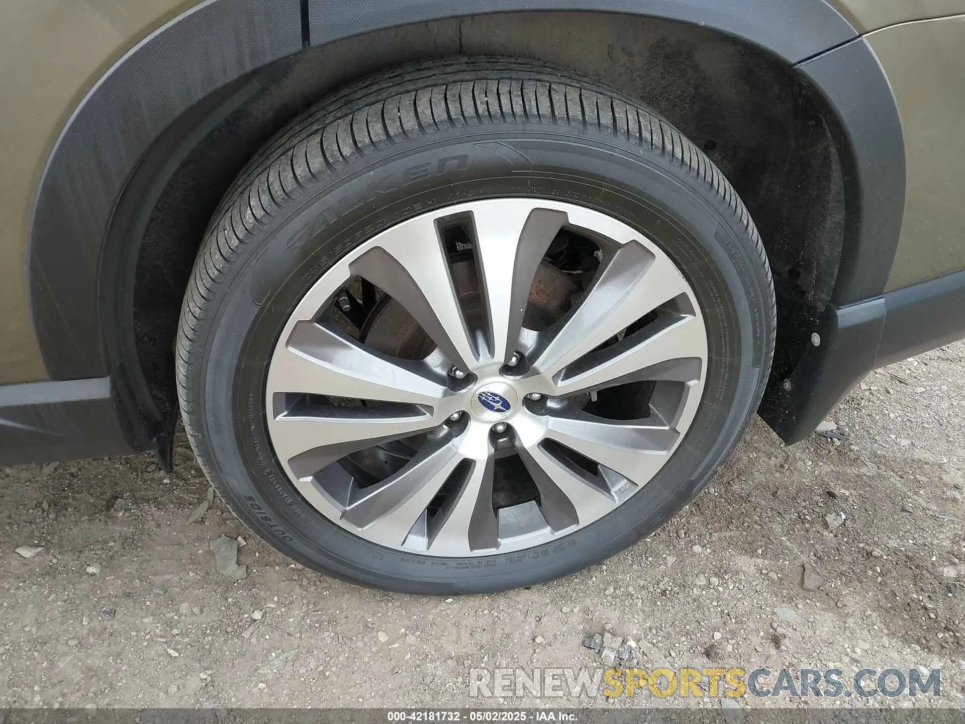 19 Photograph of a damaged car 4S4WMALD6N3425758 SUBARU ASCENT 2022