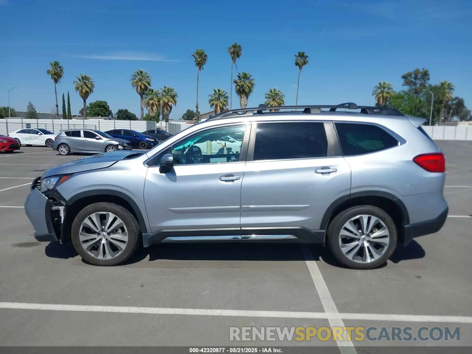 14 Photograph of a damaged car 4S4WMAPD1N3403354 SUBARU ASCENT 2022