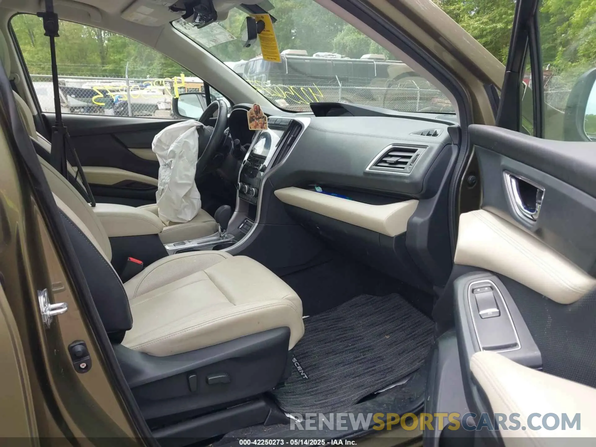 5 Photograph of a damaged car 4S4WMAPD2N3455074 SUBARU ASCENT 2022