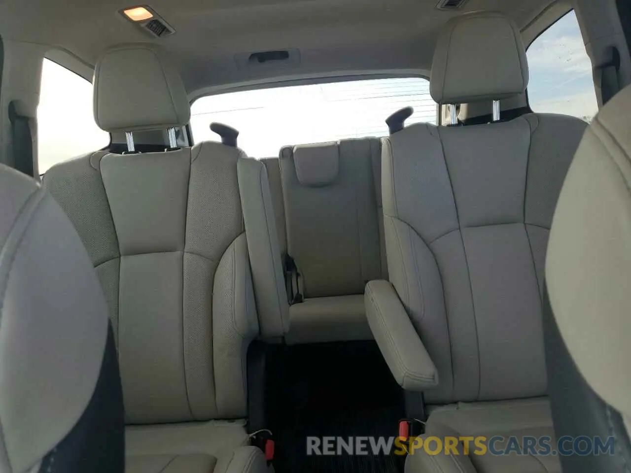 10 Photograph of a damaged car 4S4WMAPD7N3463493 SUBARU ASCENT 2022