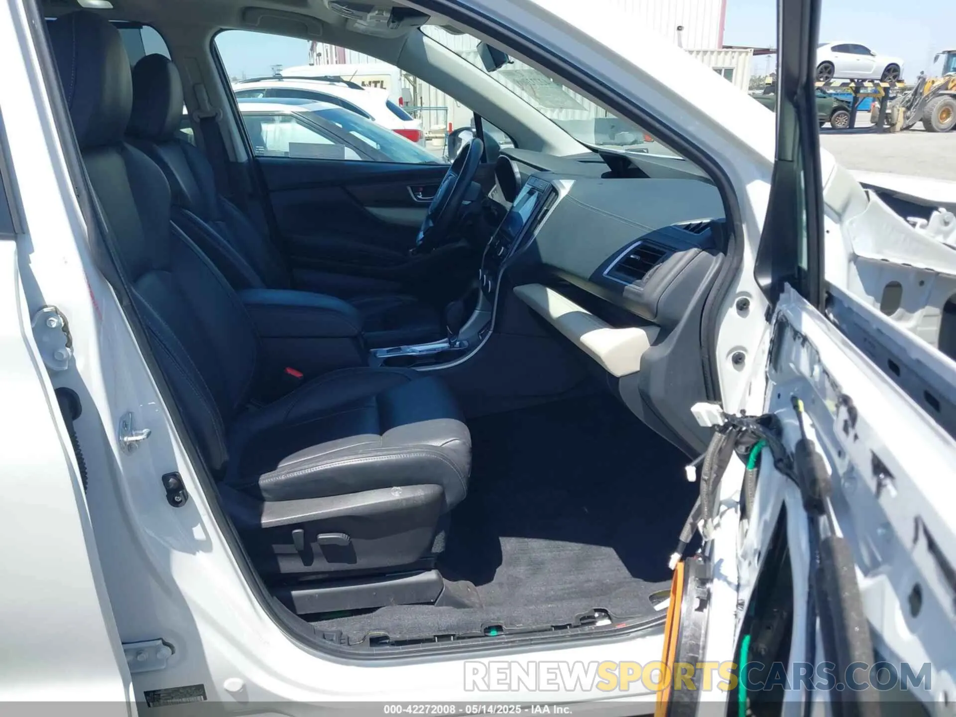 5 Photograph of a damaged car 4S4WMARD2N3425683 SUBARU ASCENT 2022