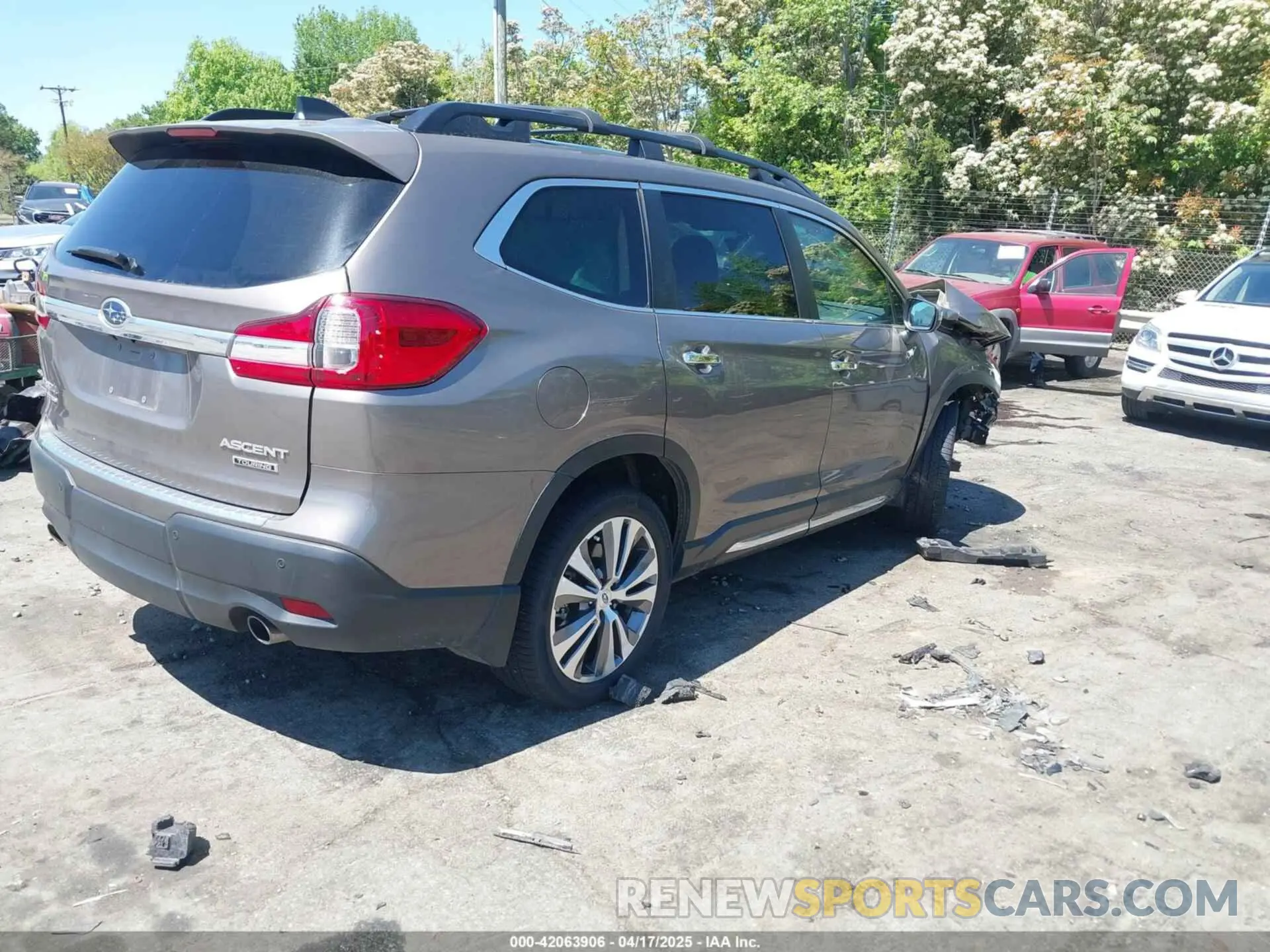 4 Photograph of a damaged car 4S4WMARD3N3453086 SUBARU ASCENT 2022
