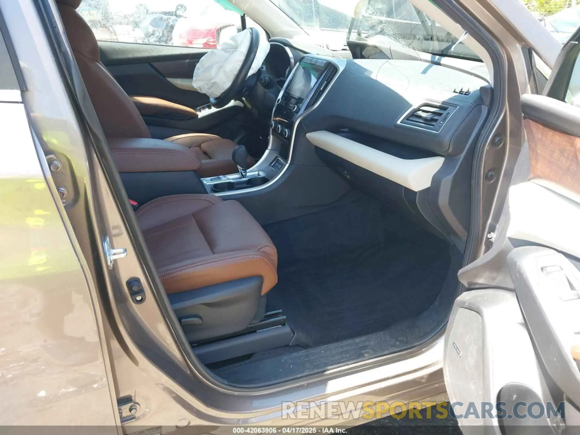 5 Photograph of a damaged car 4S4WMARD3N3453086 SUBARU ASCENT 2022