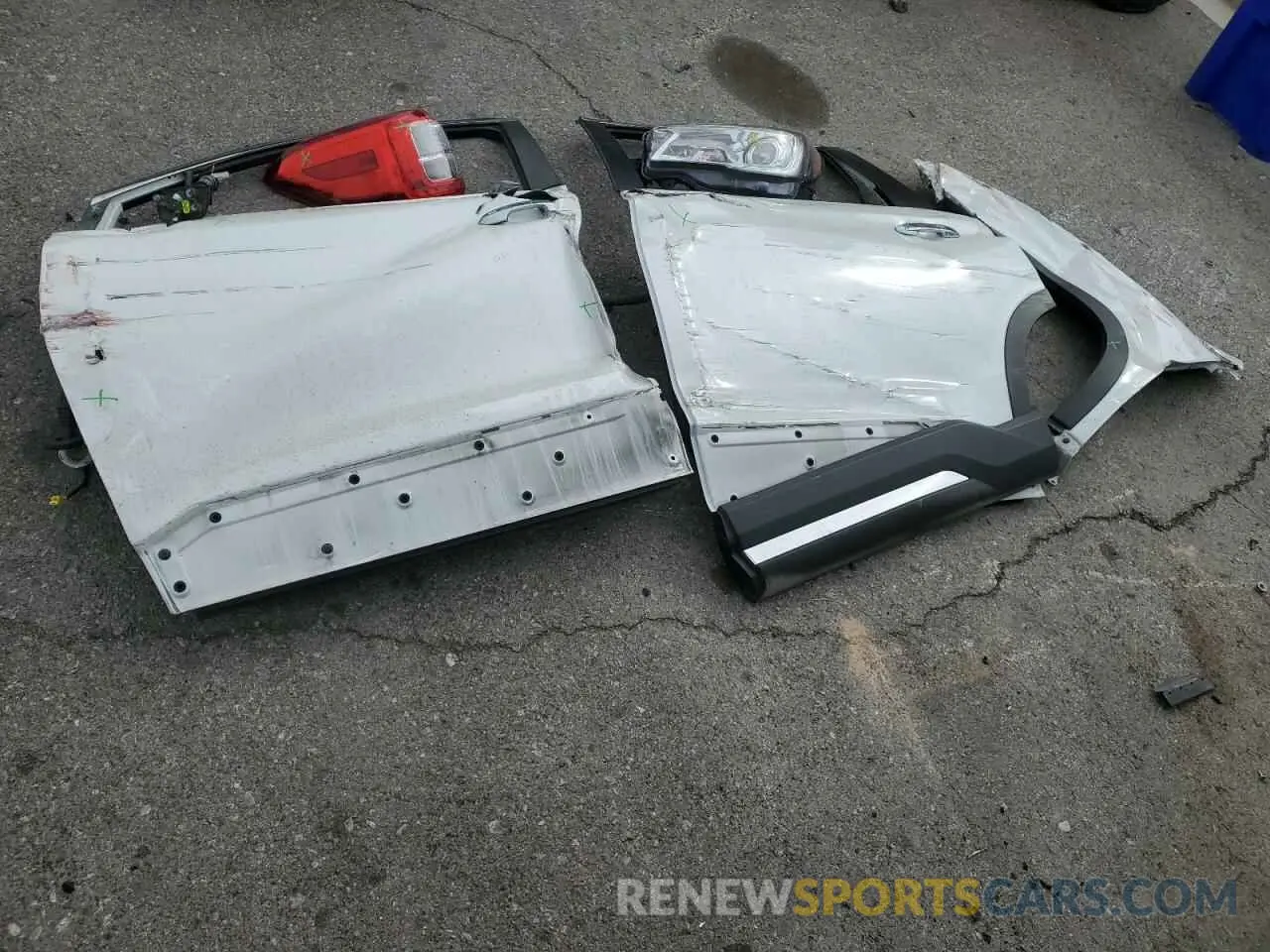 13 Photograph of a damaged car 4S4WMARD4N3413194 SUBARU ASCENT 2022