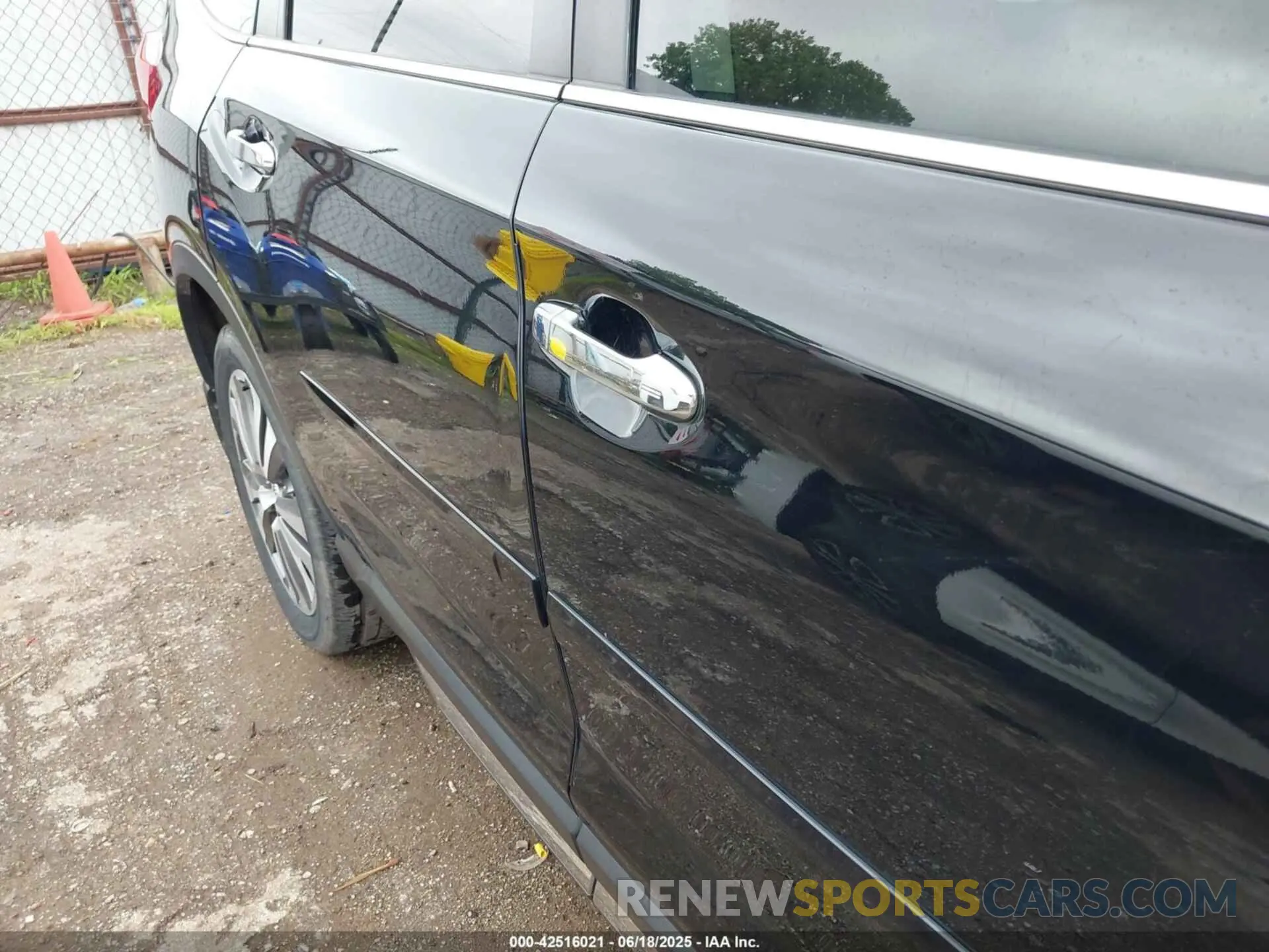 6 Photograph of a damaged car 4S4WMARD7N3417188 SUBARU ASCENT 2022