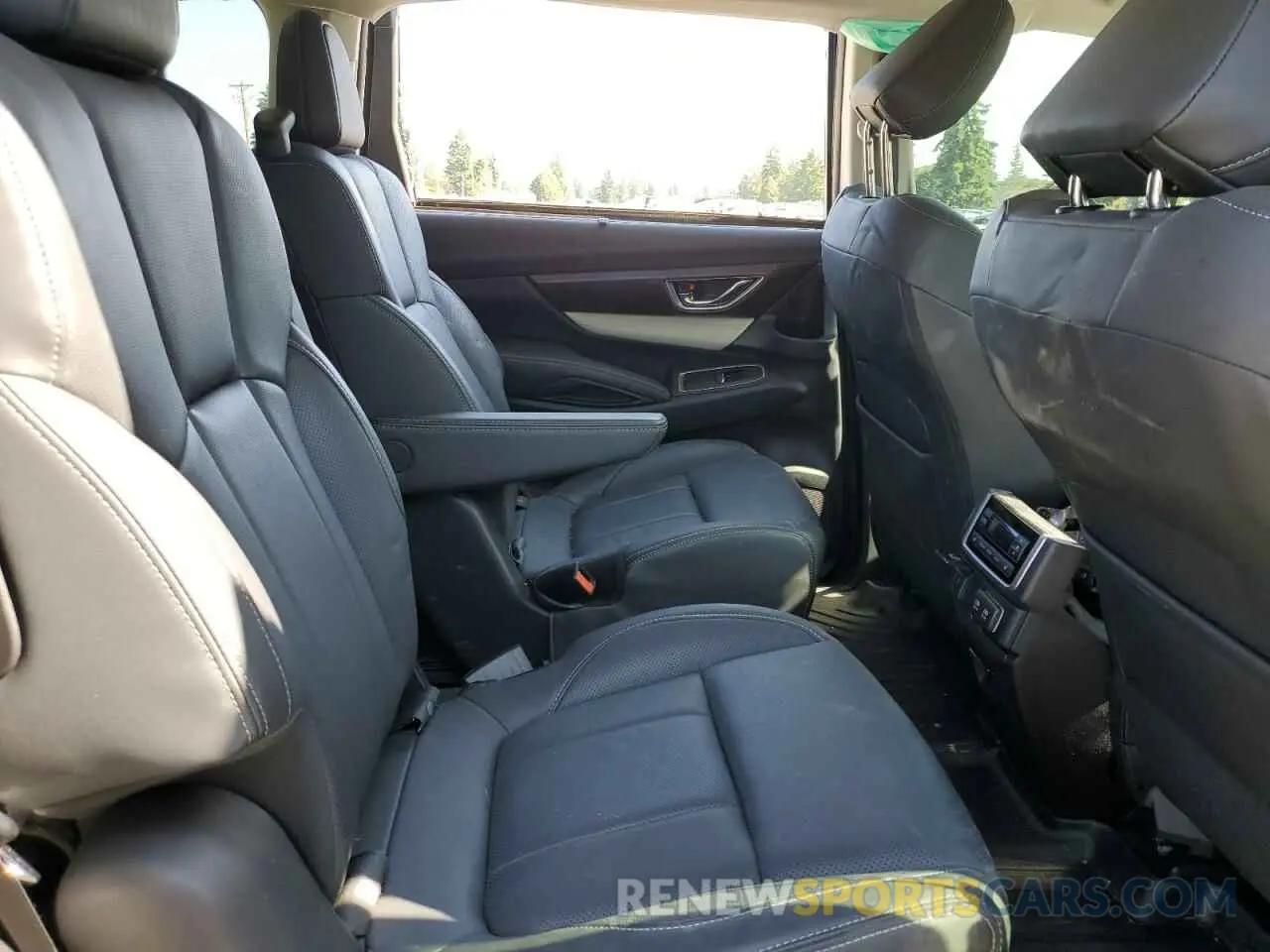 11 Photograph of a damaged car 4S4WMARD7N3468982 SUBARU ASCENT 2022