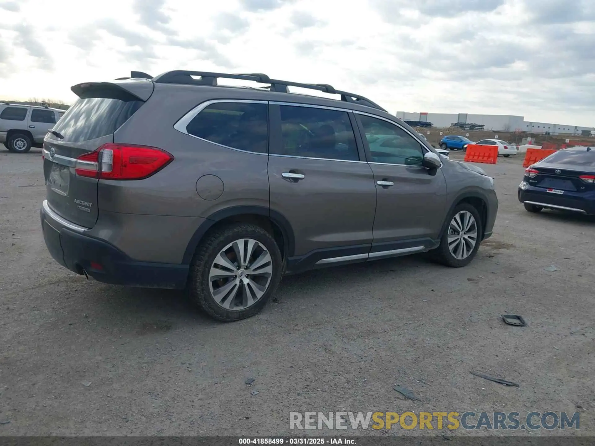 4 Photograph of a damaged car 4S4WMARDXN3434776 SUBARU ASCENT 2022