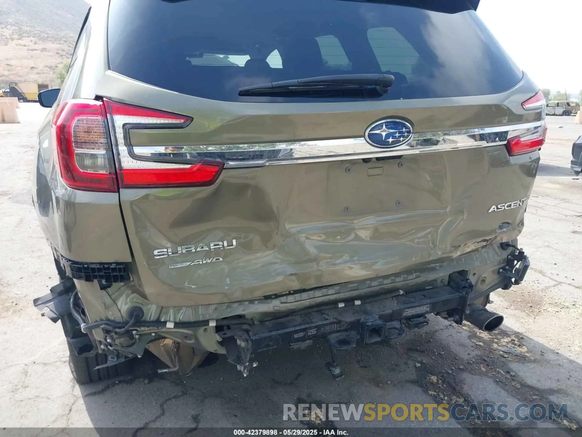 12 Photograph of a damaged car 4S4WMABD0P3404599 SUBARU ASCENT 2023