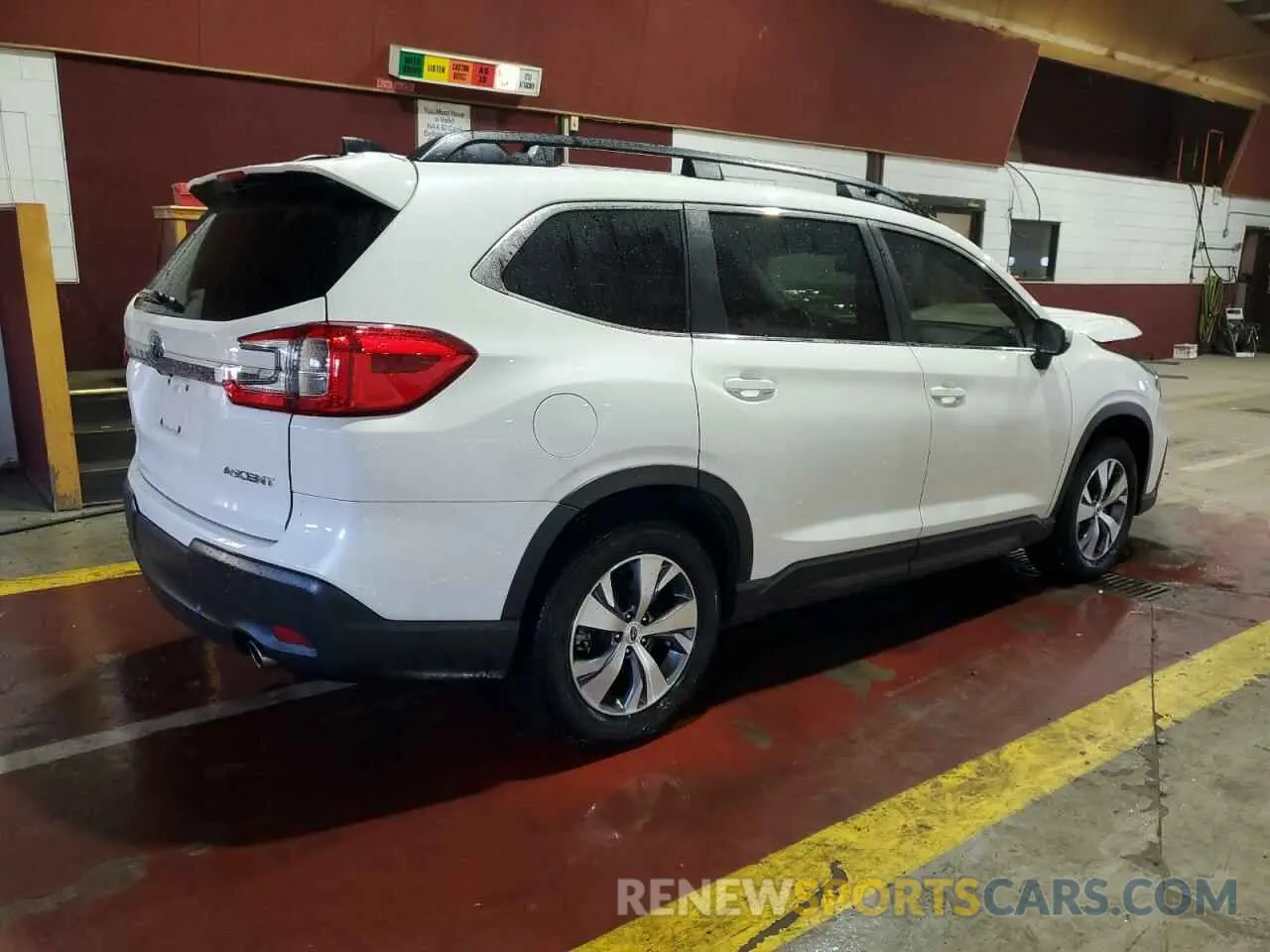 3 Photograph of a damaged car 4S4WMABDXP3406084 SUBARU ASCENT 2023