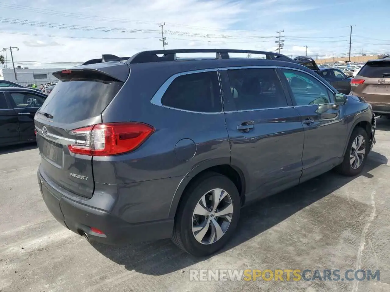 3 Photograph of a damaged car 4S4WMACD3P3439619 SUBARU ASCENT 2023