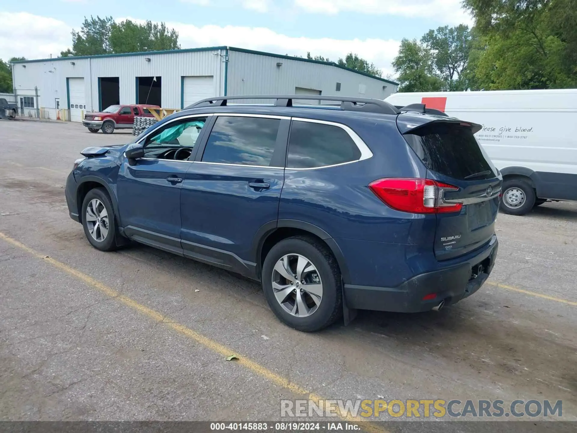 3 Photograph of a damaged car 4S4WMACD6P3419252 SUBARU ASCENT 2023