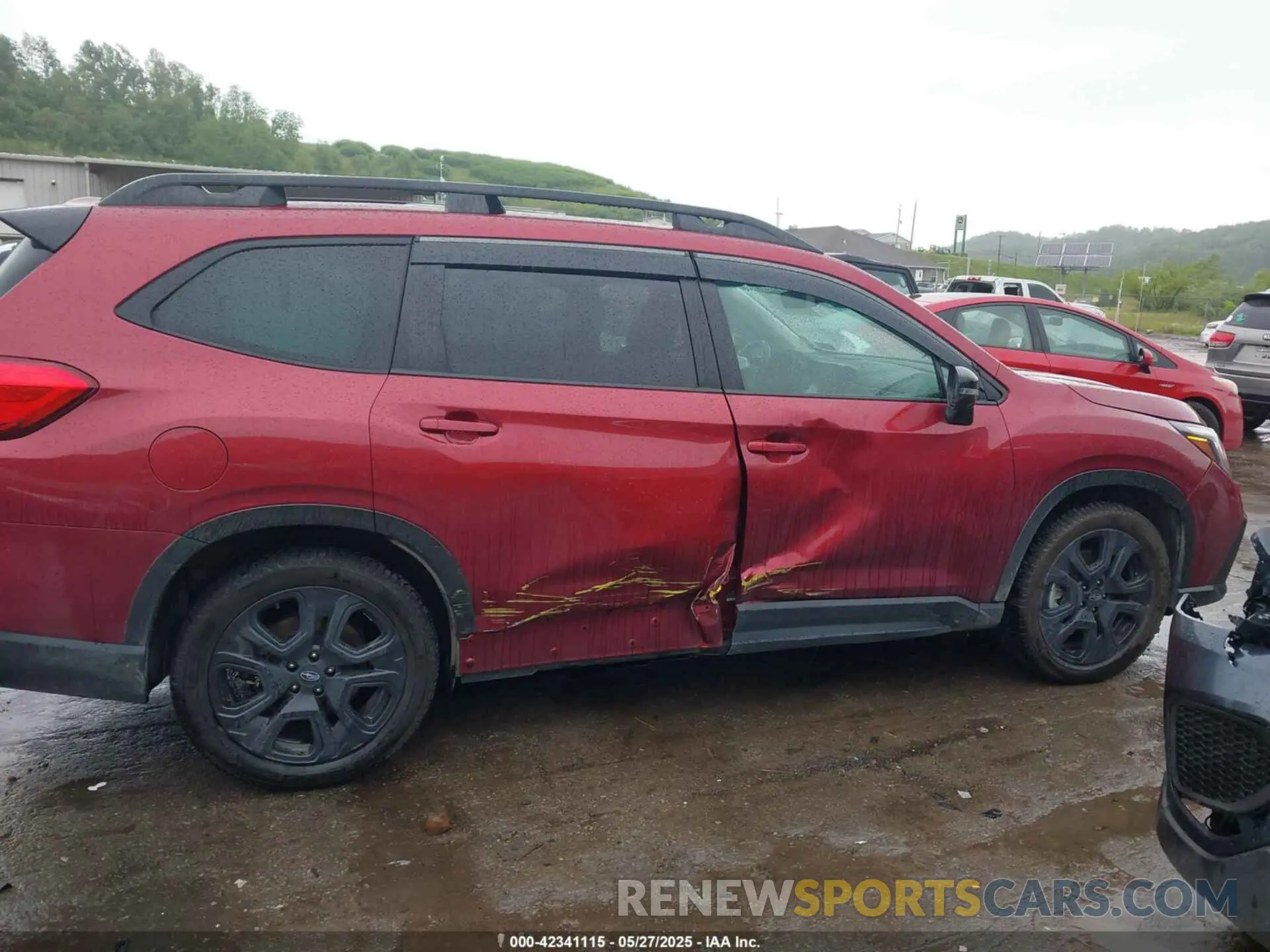 13 Photograph of a damaged car 4S4WMAHD3P3441010 SUBARU ASCENT 2023