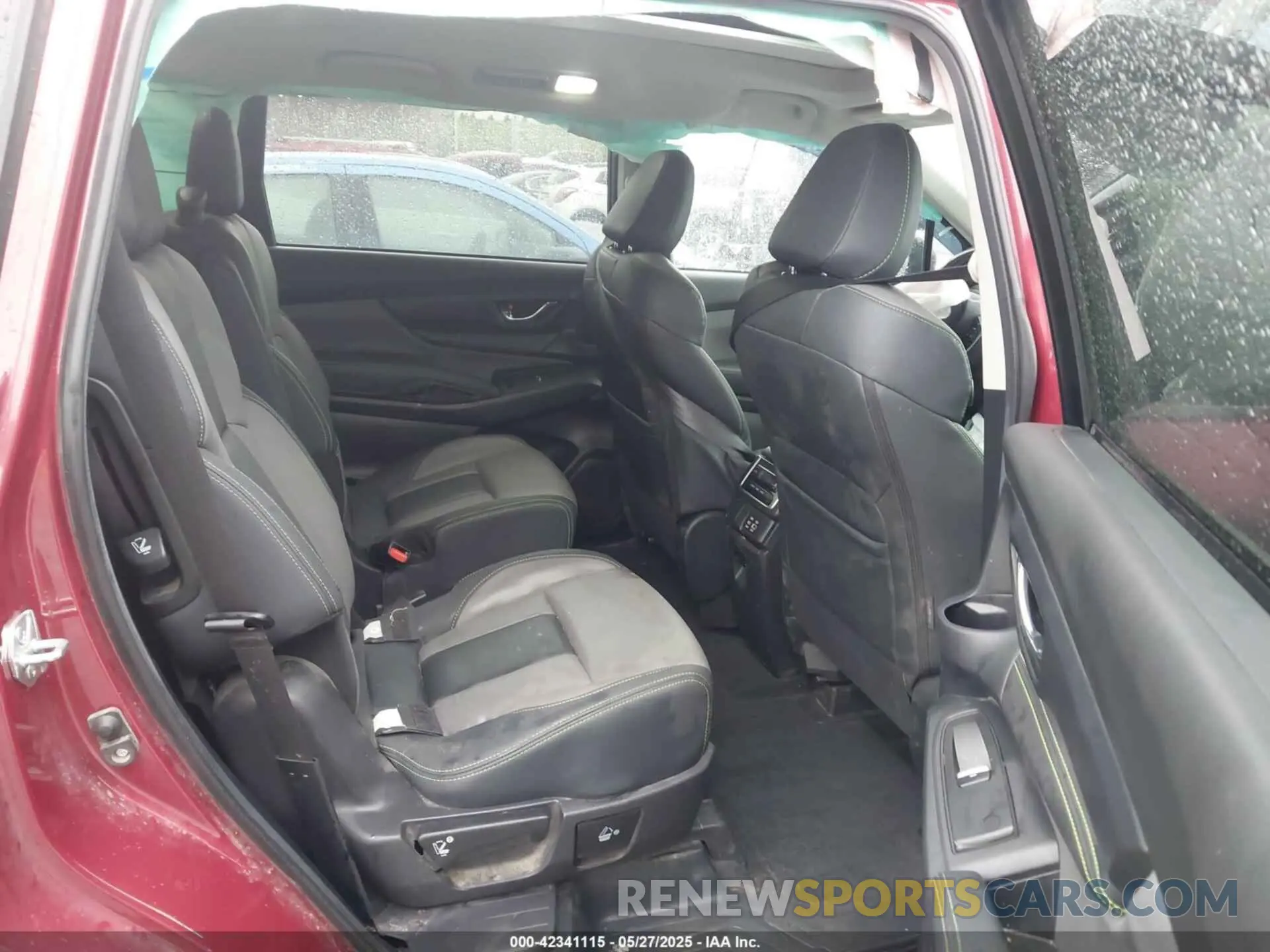 8 Photograph of a damaged car 4S4WMAHD3P3441010 SUBARU ASCENT 2023