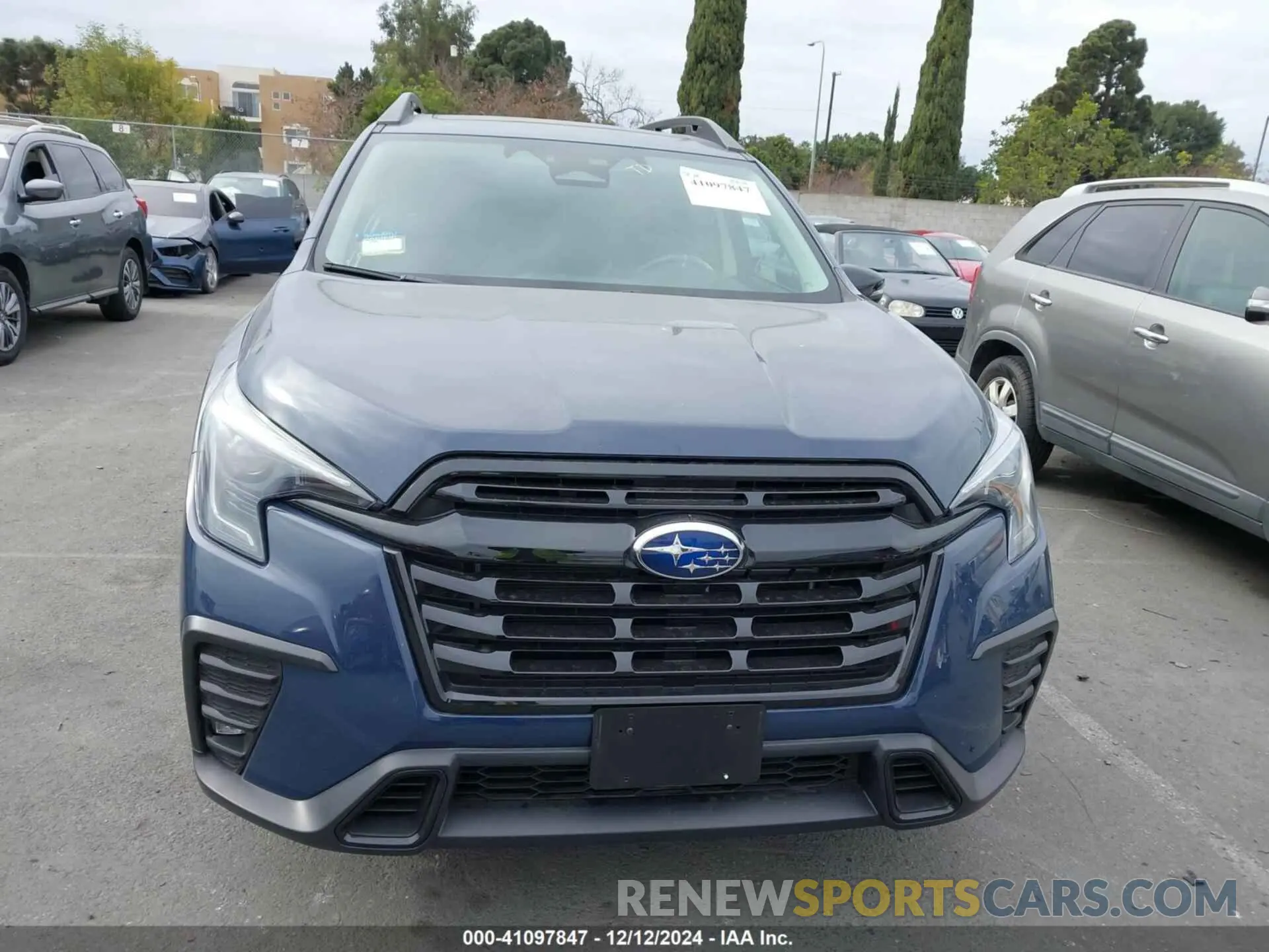 13 Photograph of a damaged car 4S4WMAHD6P3422855 SUBARU ASCENT 2023