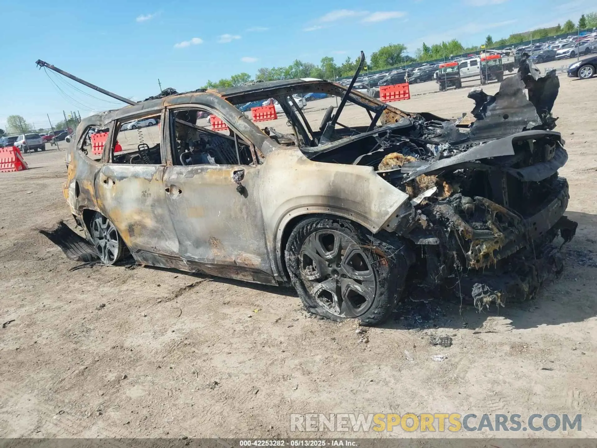 1 Photograph of a damaged car 4S4WMAKD4P3453871 SUBARU ASCENT 2023