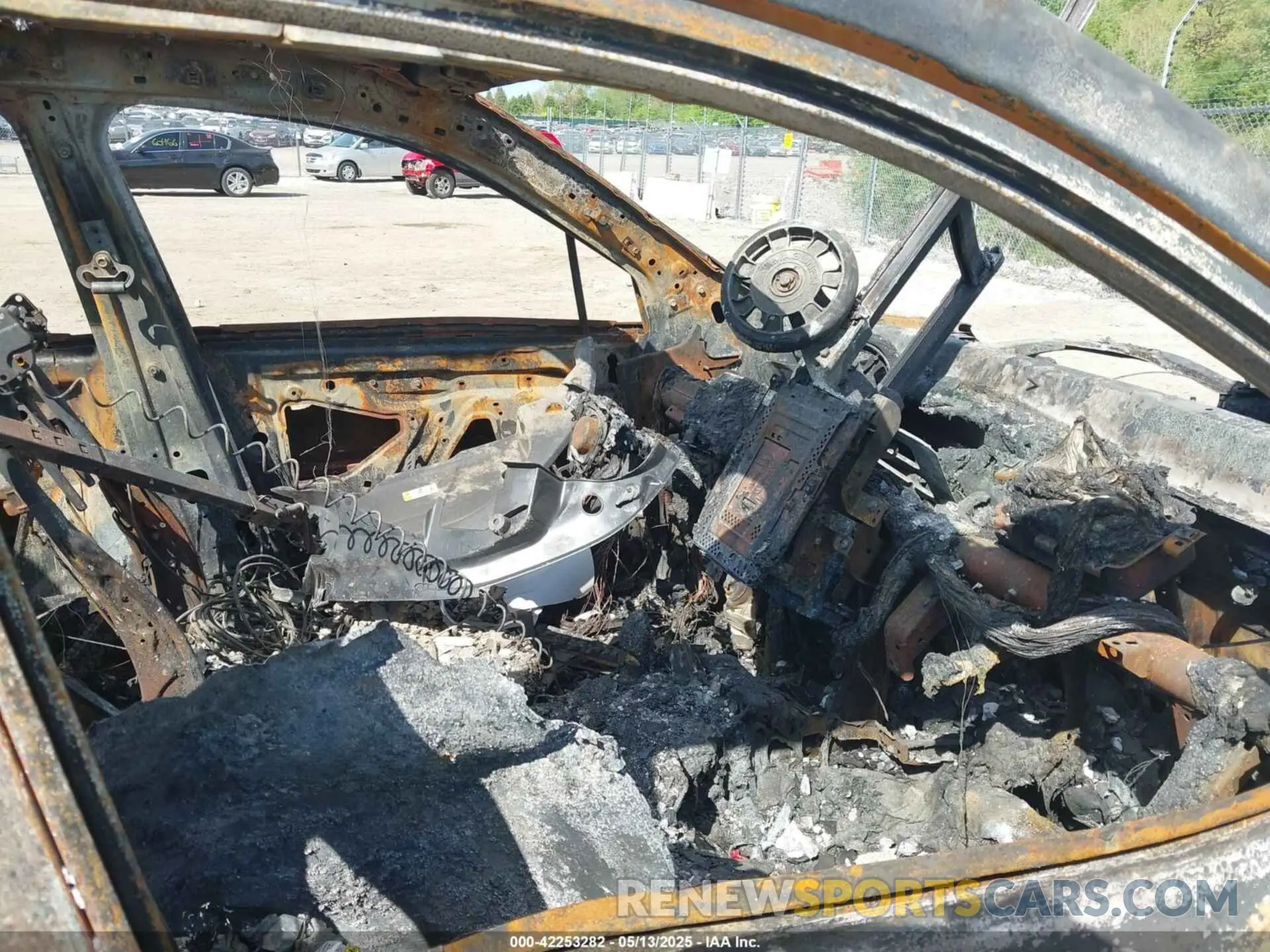 5 Photograph of a damaged car 4S4WMAKD4P3453871 SUBARU ASCENT 2023