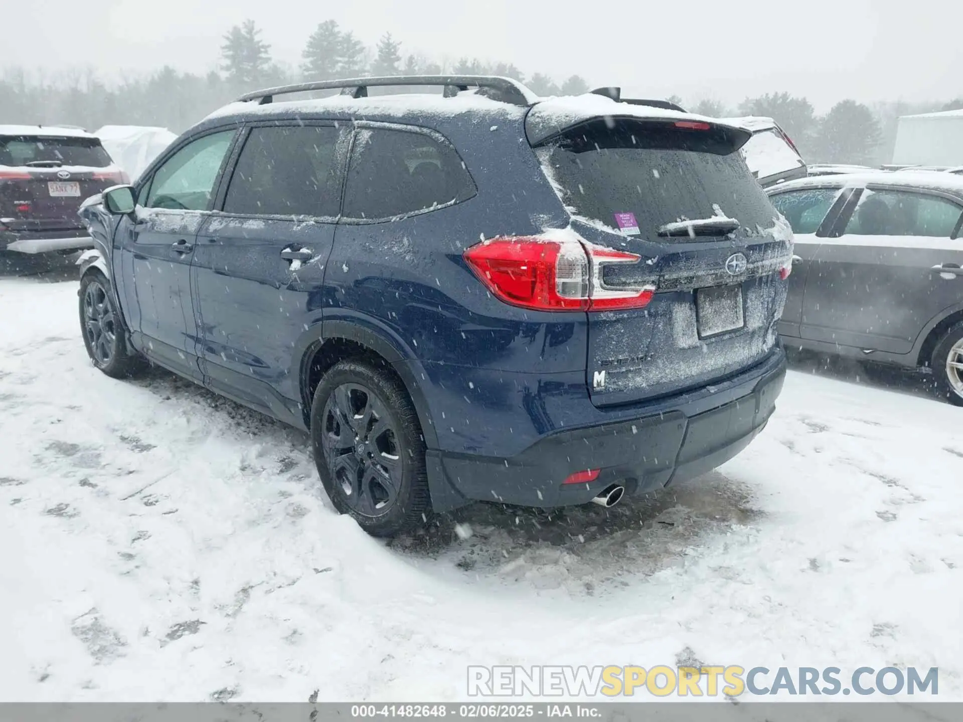3 Photograph of a damaged car 4S4WMAKD7P3445845 SUBARU ASCENT 2023