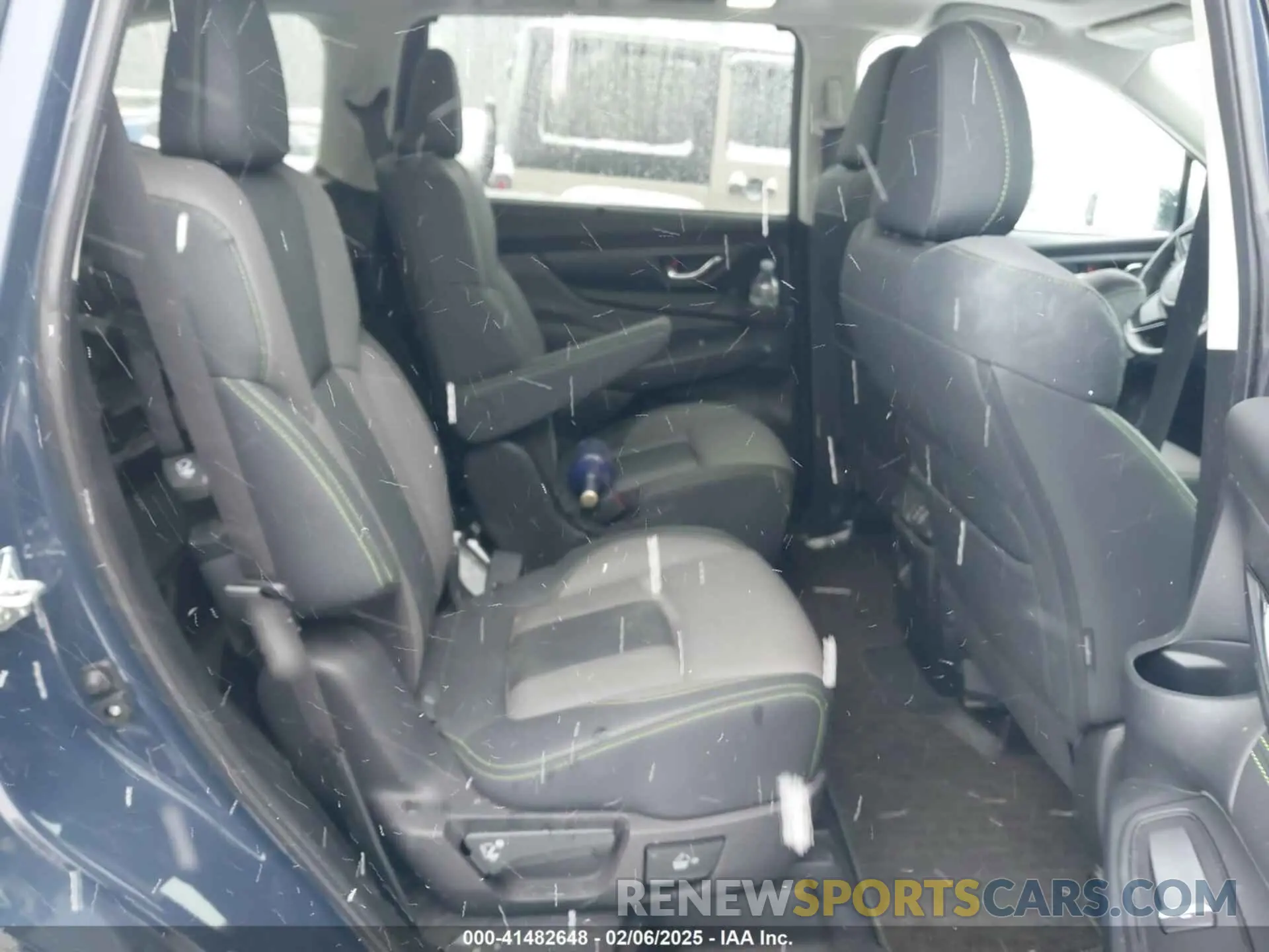 8 Photograph of a damaged car 4S4WMAKD7P3445845 SUBARU ASCENT 2023