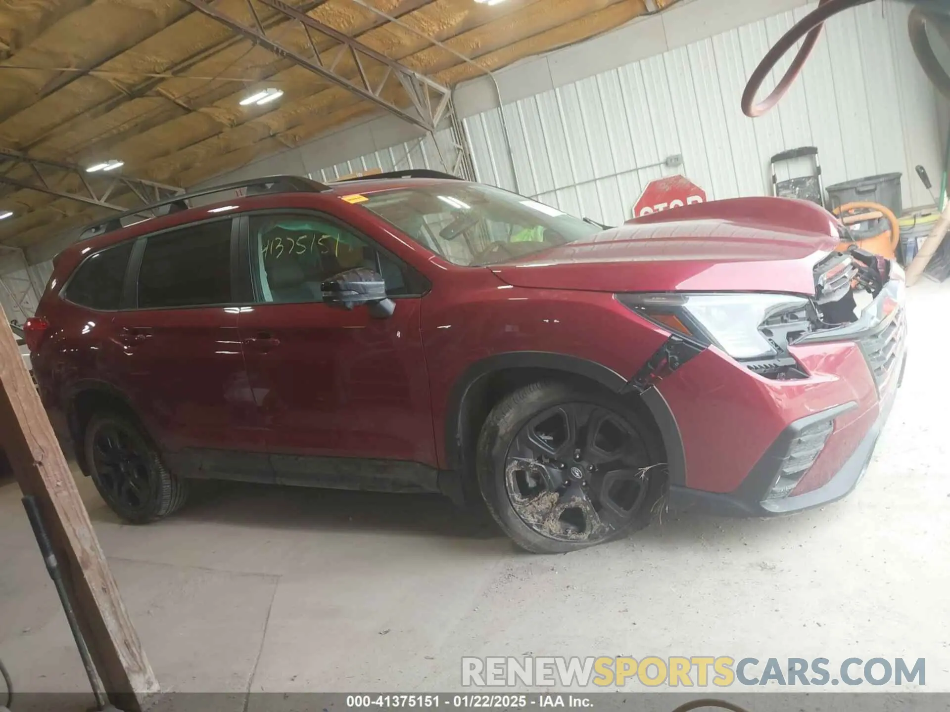 13 Photograph of a damaged car 4S4WMAKD8P3411879 SUBARU ASCENT 2023