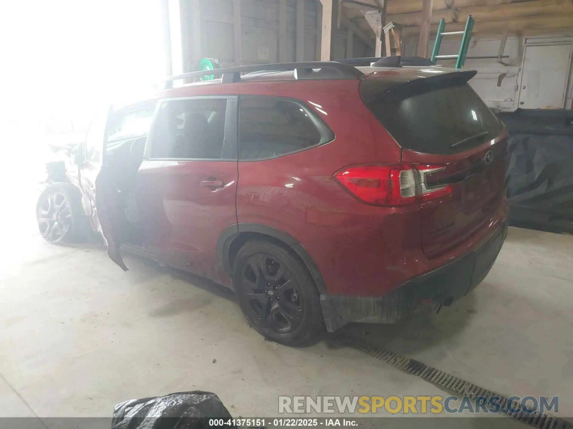 3 Photograph of a damaged car 4S4WMAKD8P3411879 SUBARU ASCENT 2023