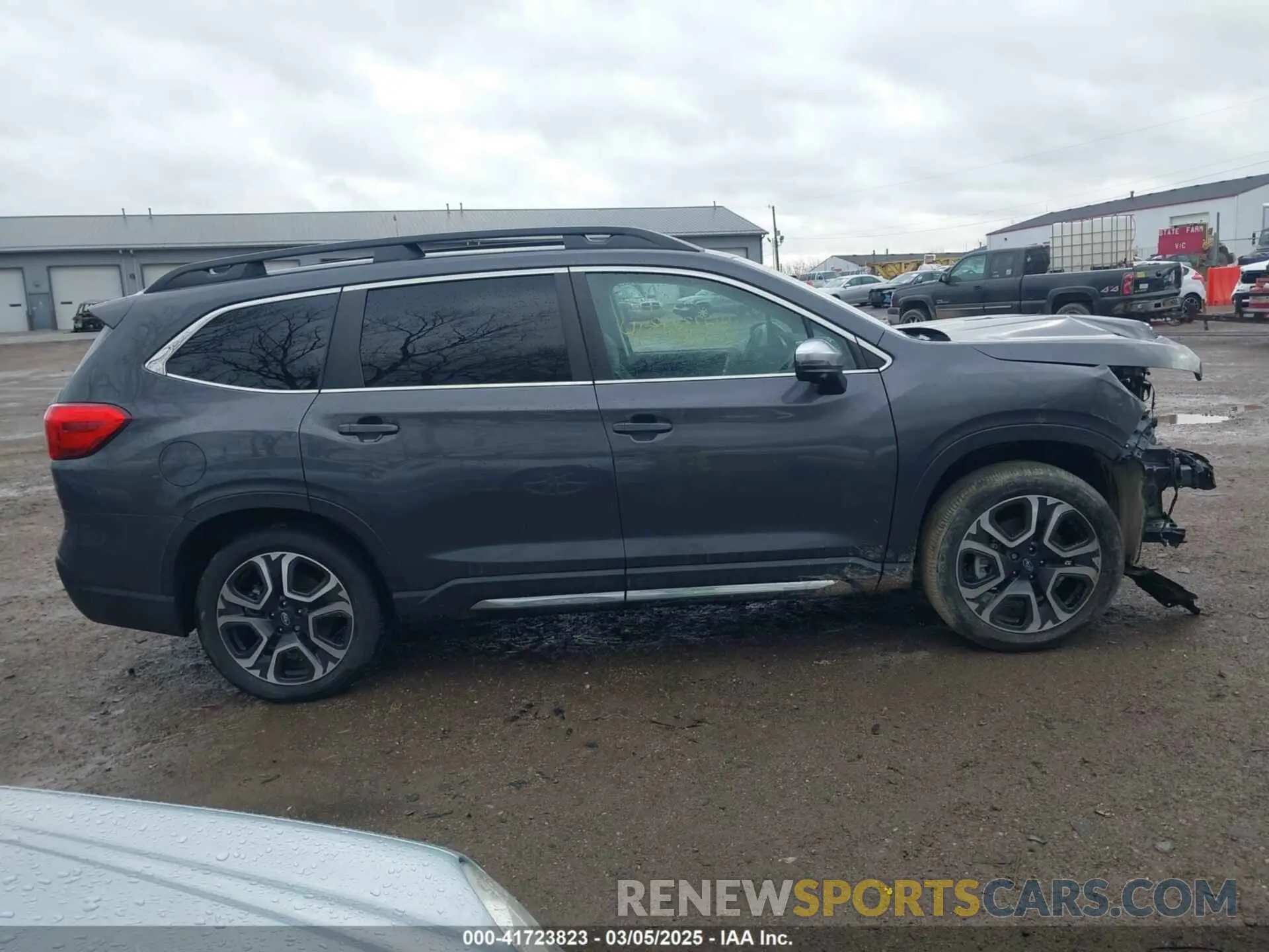 14 Photograph of a damaged car 4S4WMARD1P3413785 SUBARU ASCENT 2023