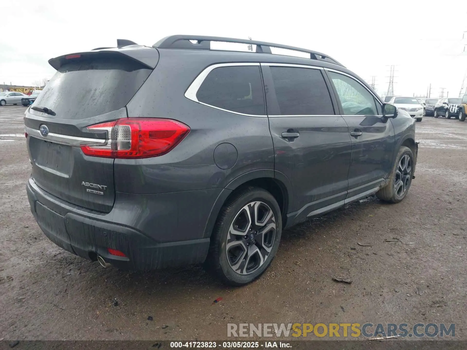 4 Photograph of a damaged car 4S4WMARD1P3413785 SUBARU ASCENT 2023