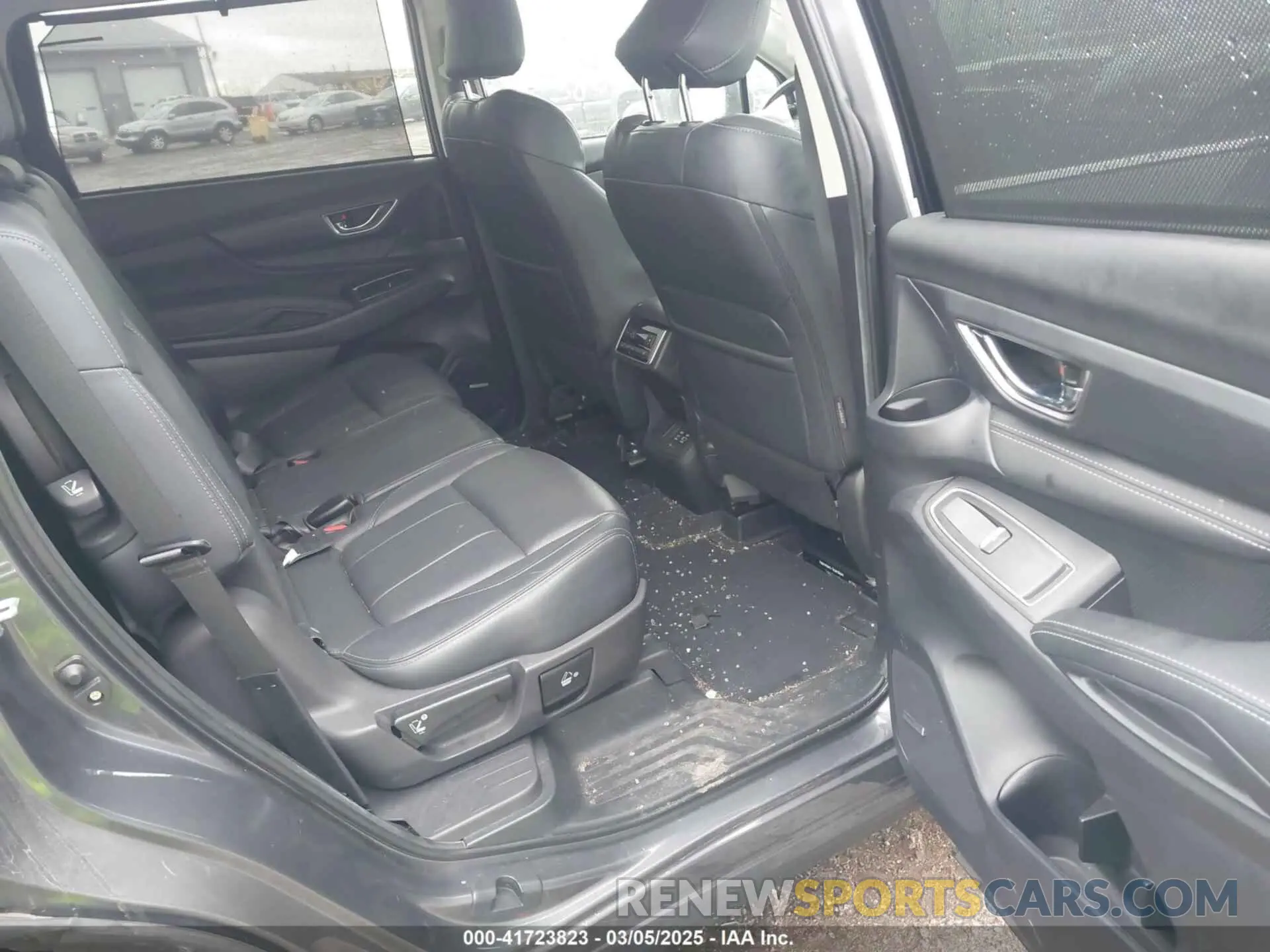 8 Photograph of a damaged car 4S4WMARD1P3413785 SUBARU ASCENT 2023