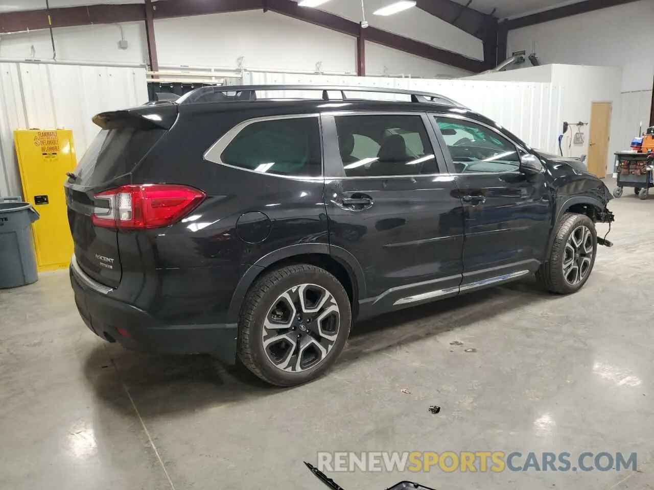 3 Photograph of a damaged car 4S4WMARD8P3433404 SUBARU ASCENT 2023