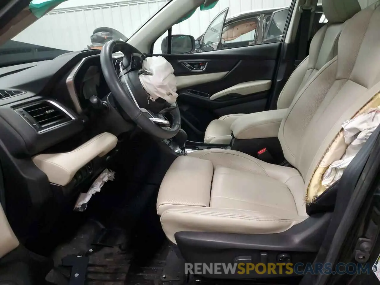 7 Photograph of a damaged car 4S4WMARD8P3433404 SUBARU ASCENT 2023