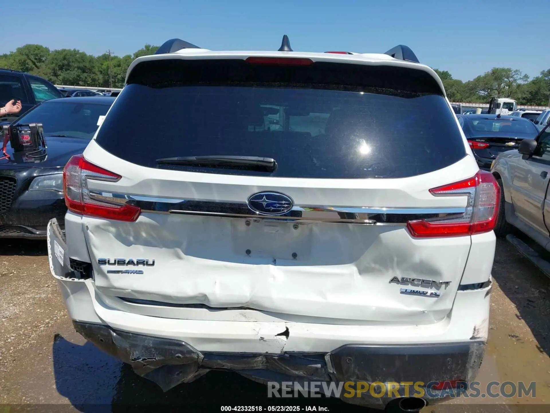 16 Photograph of a damaged car 4S4WMARD8P3456892 SUBARU ASCENT 2023