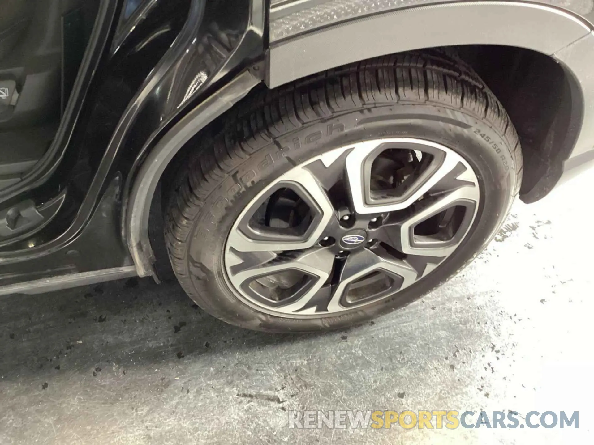 19 Photograph of a damaged car 4S4WMASD2P3437412 SUBARU ASCENT 2023