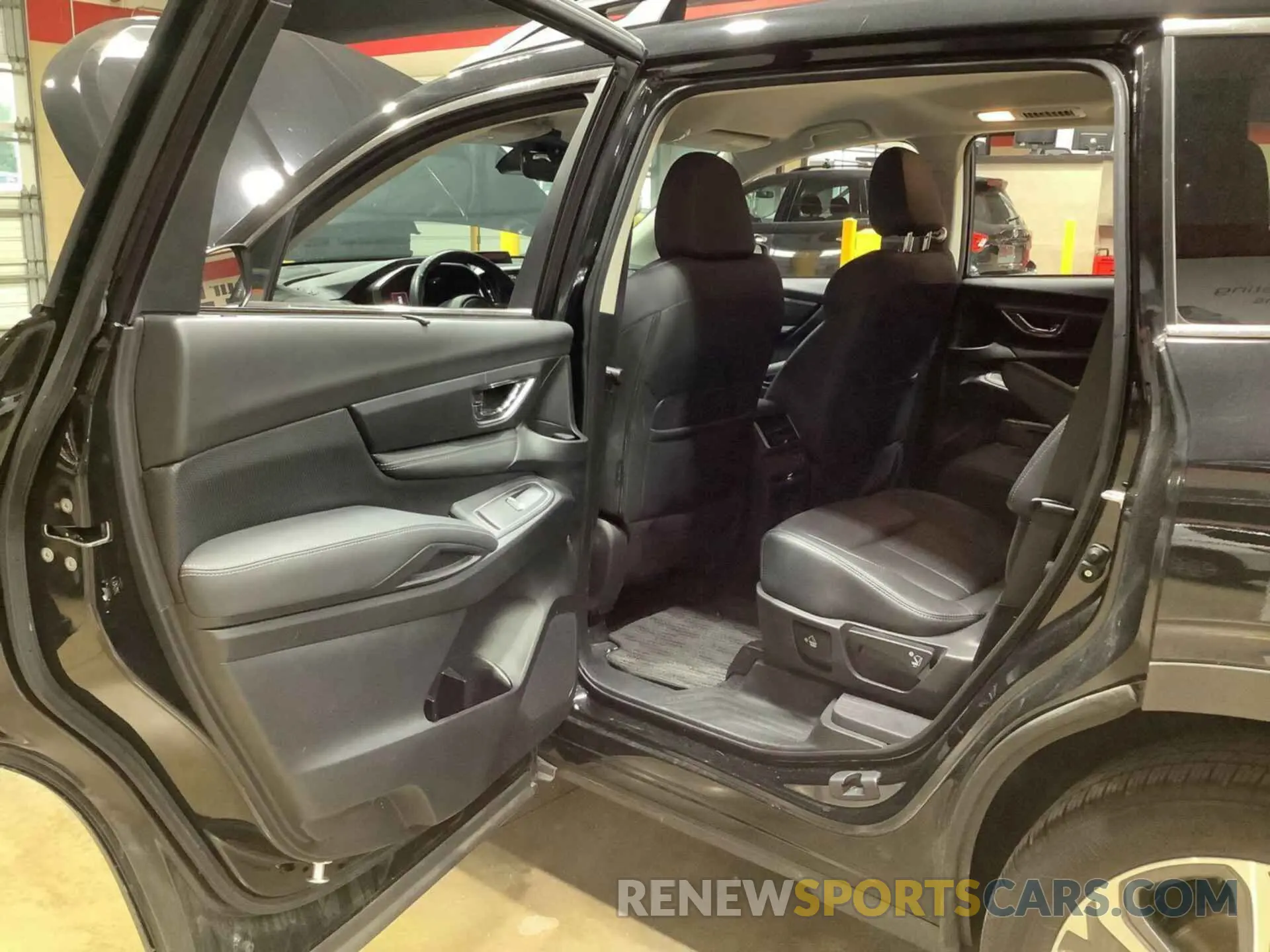 13 Photograph of a damaged car 4S4WMASD6P3450244 SUBARU ASCENT 2023