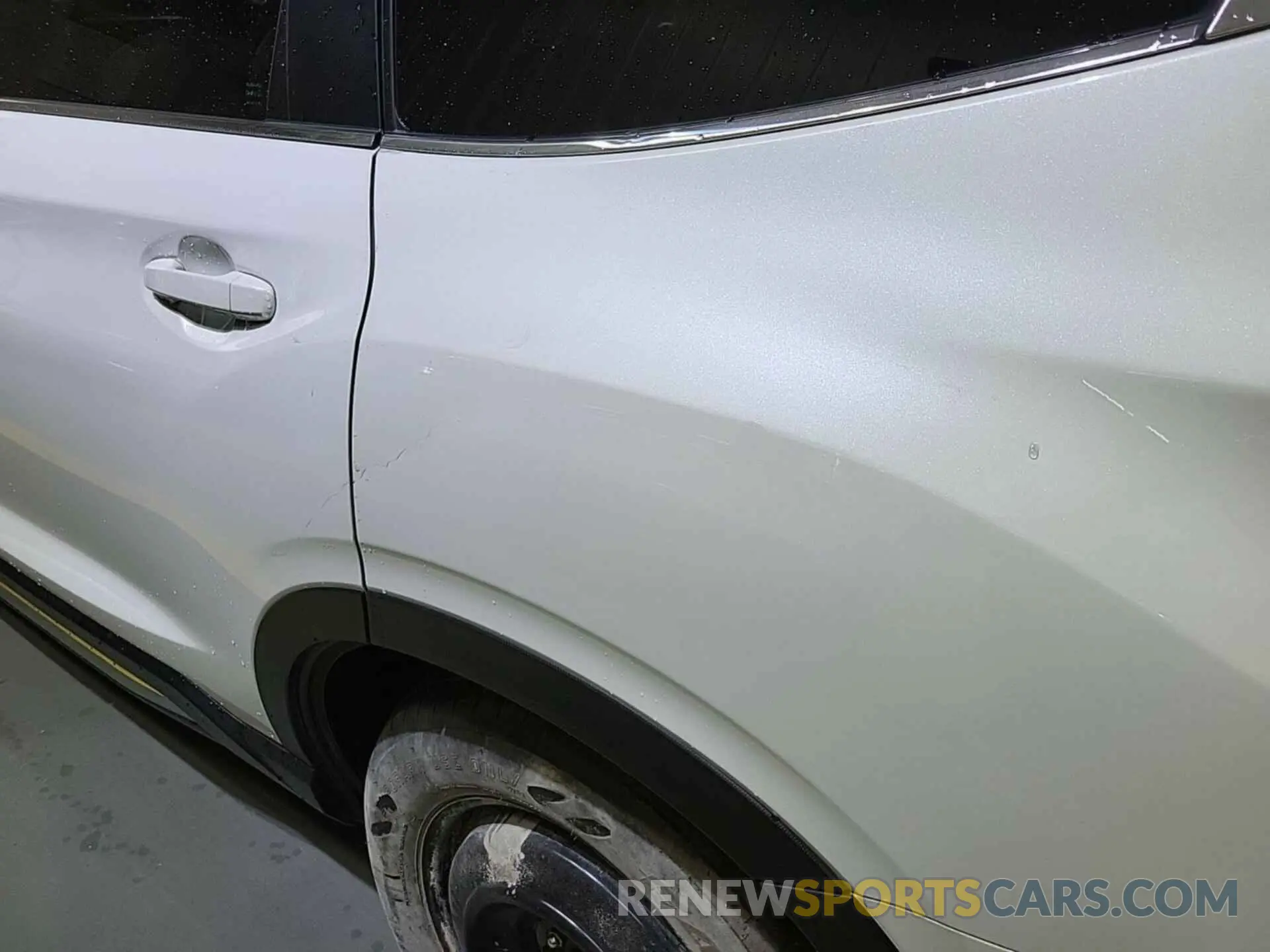 24 Photograph of a damaged car 4S4WMASD7P3445571 SUBARU ASCENT 2023