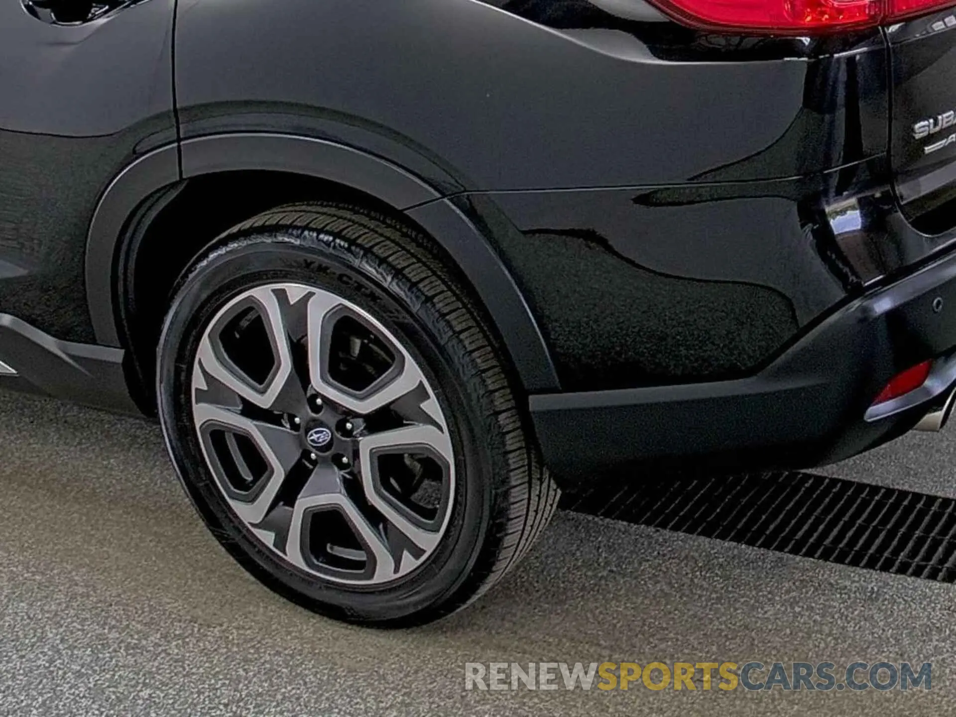 26 Photograph of a damaged car 4S4WMASD9P3454496 SUBARU ASCENT 2023