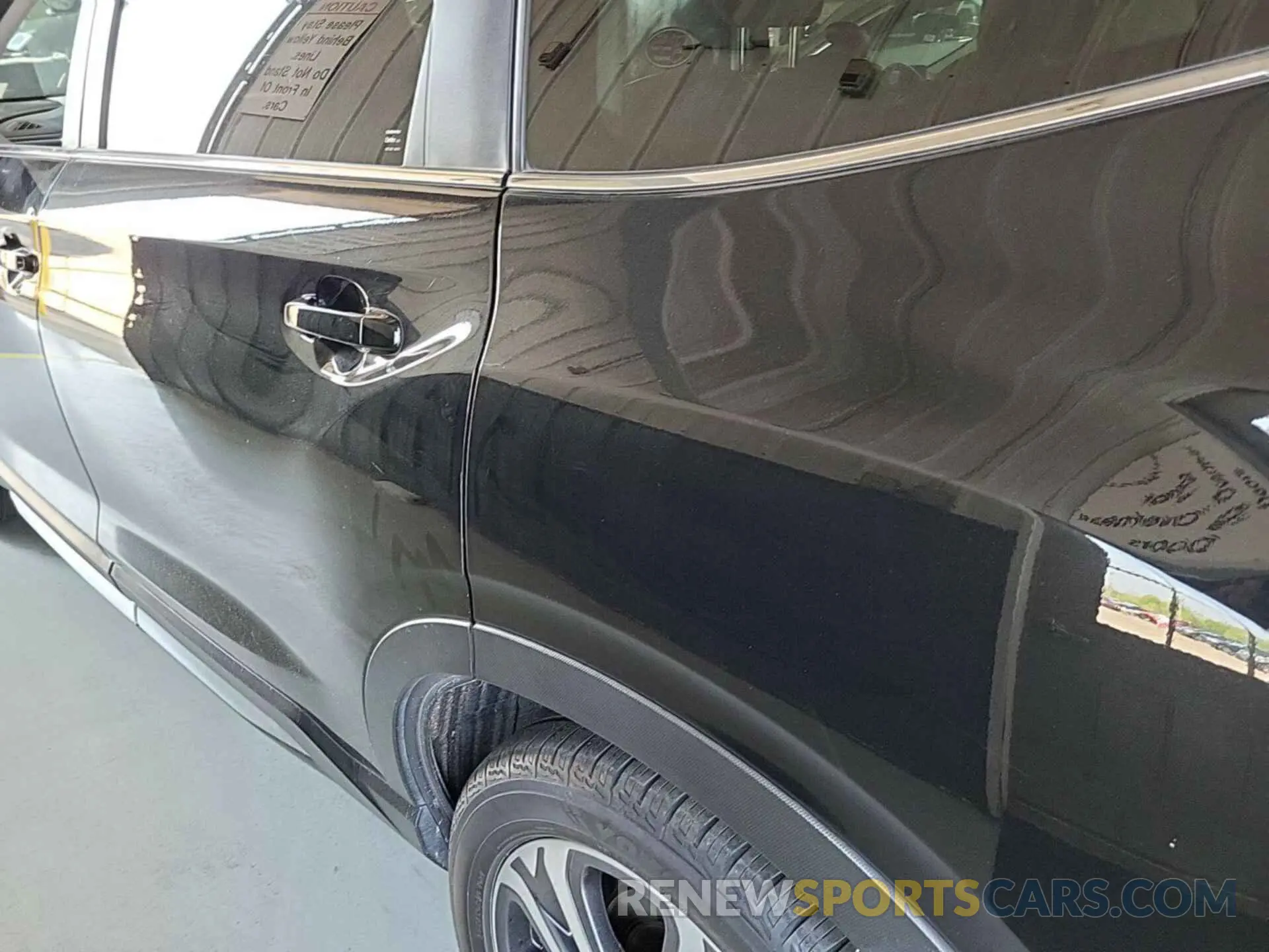 29 Photograph of a damaged car 4S4WMASD9P3454496 SUBARU ASCENT 2023