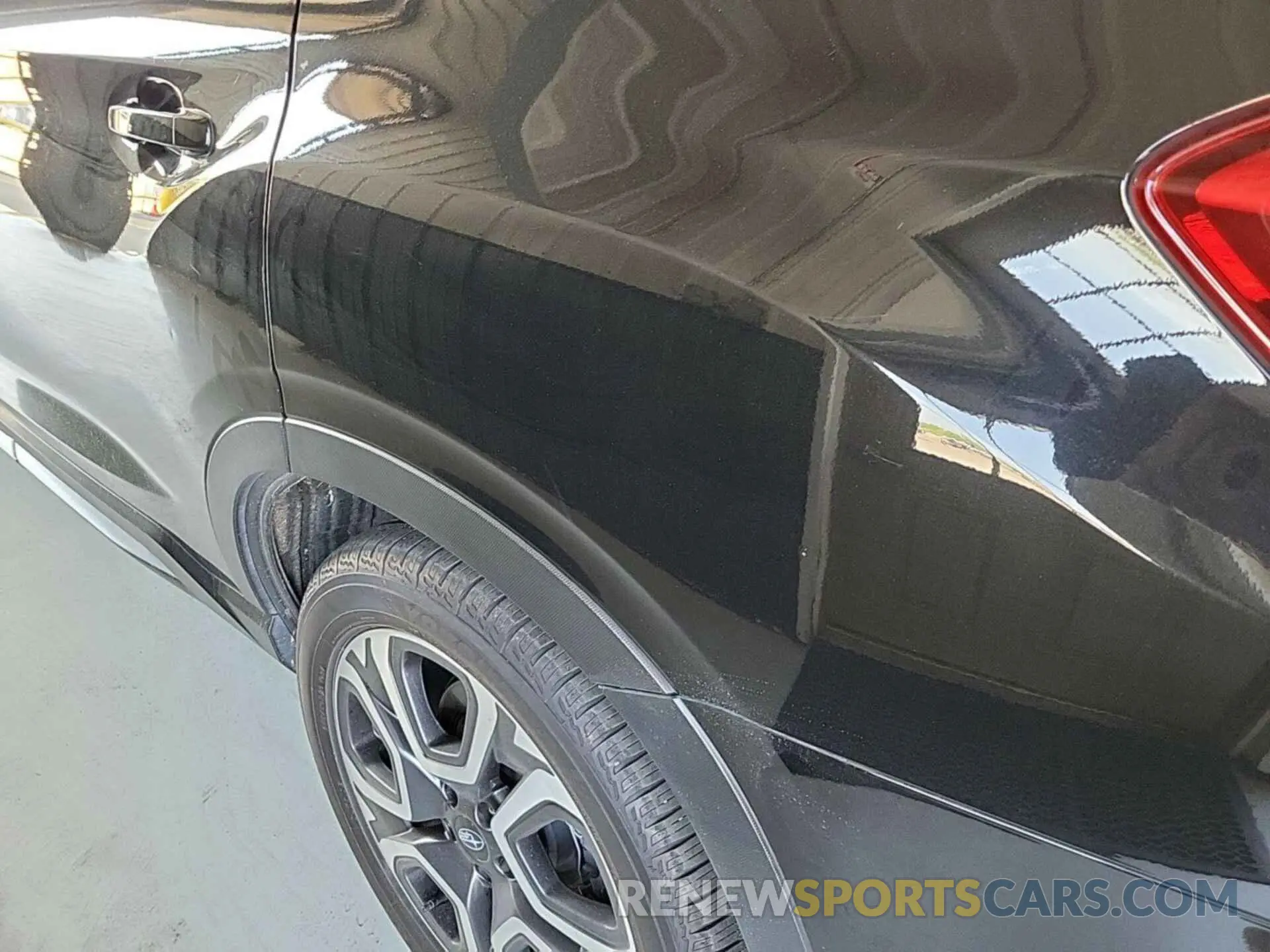 9 Photograph of a damaged car 4S4WMASD9P3454496 SUBARU ASCENT 2023