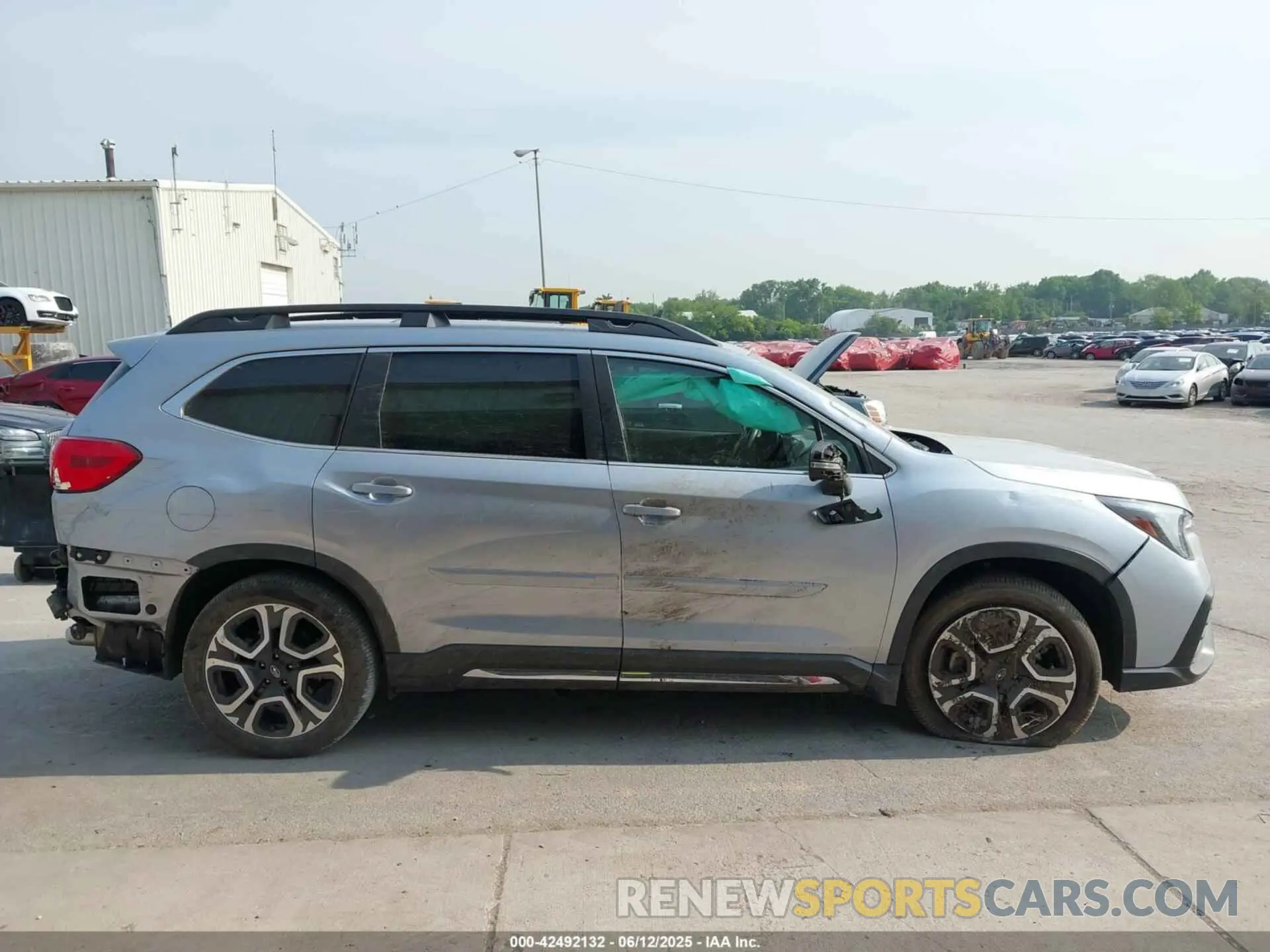 14 Photograph of a damaged car 4S4WMAUD2P3416461 SUBARU ASCENT 2023