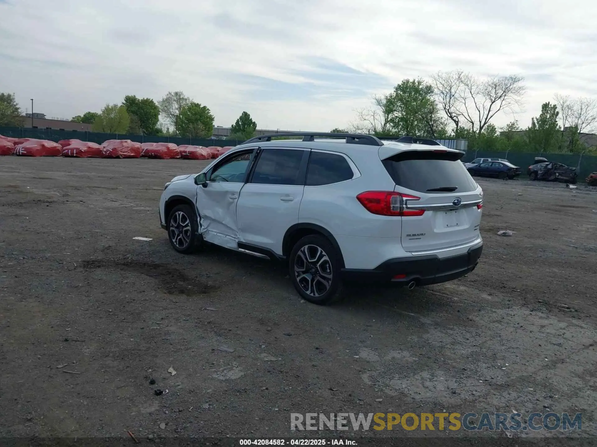 3 Photograph of a damaged car 4S4WMAUD4P3447601 SUBARU ASCENT 2023