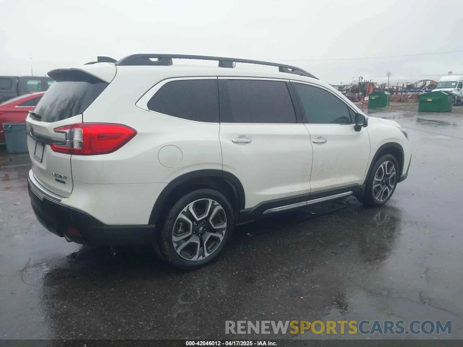 4 Photograph of a damaged car 4S4WMAWD0P3424037 SUBARU ASCENT 2023