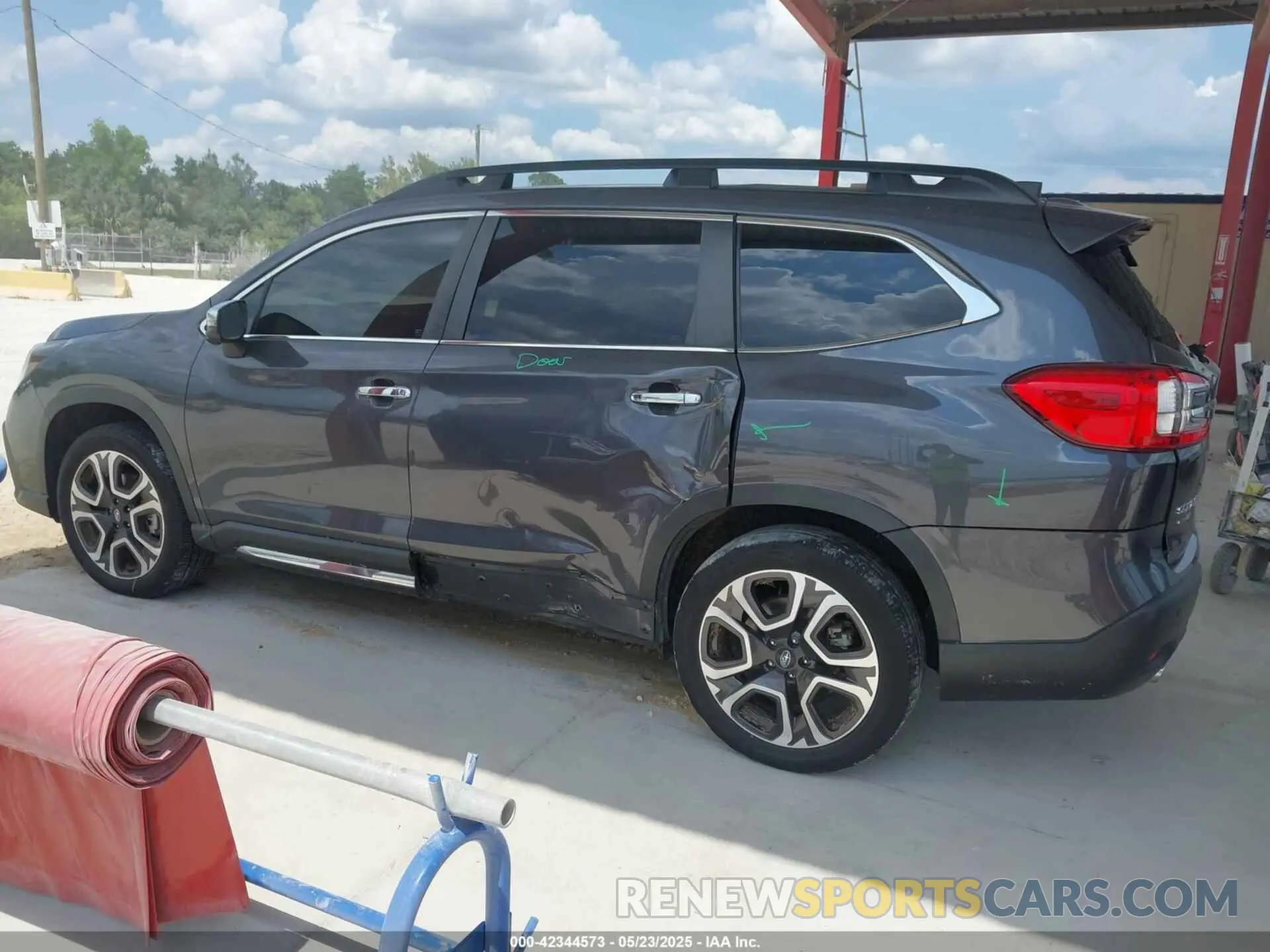 14 Photograph of a damaged car 4S4WMAWD3P3402355 SUBARU ASCENT 2023