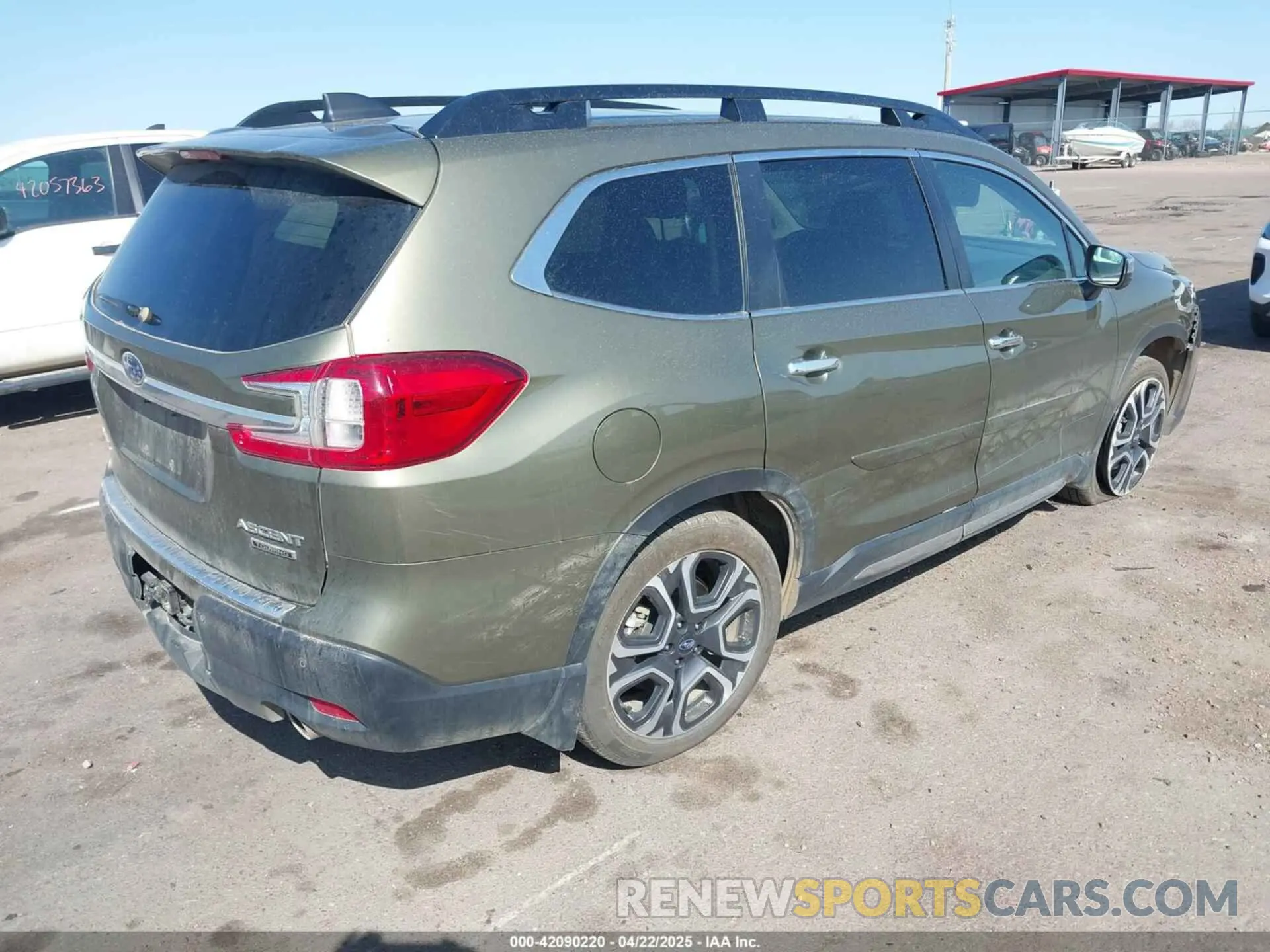 4 Photograph of a damaged car 4S4WMAWD3P3421634 SUBARU ASCENT 2023