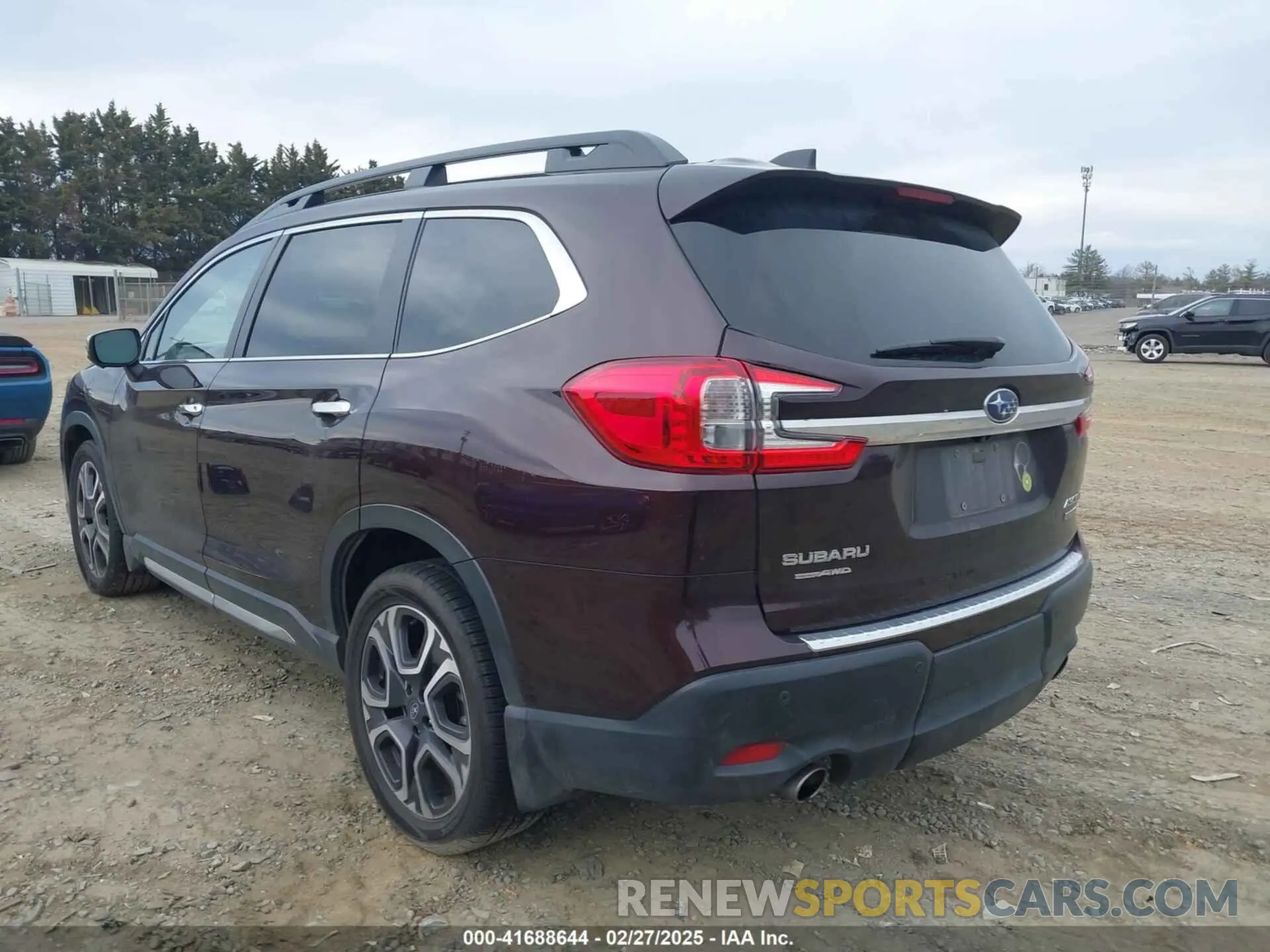 3 Photograph of a damaged car 4S4WMAWD4P3432092 SUBARU ASCENT 2023