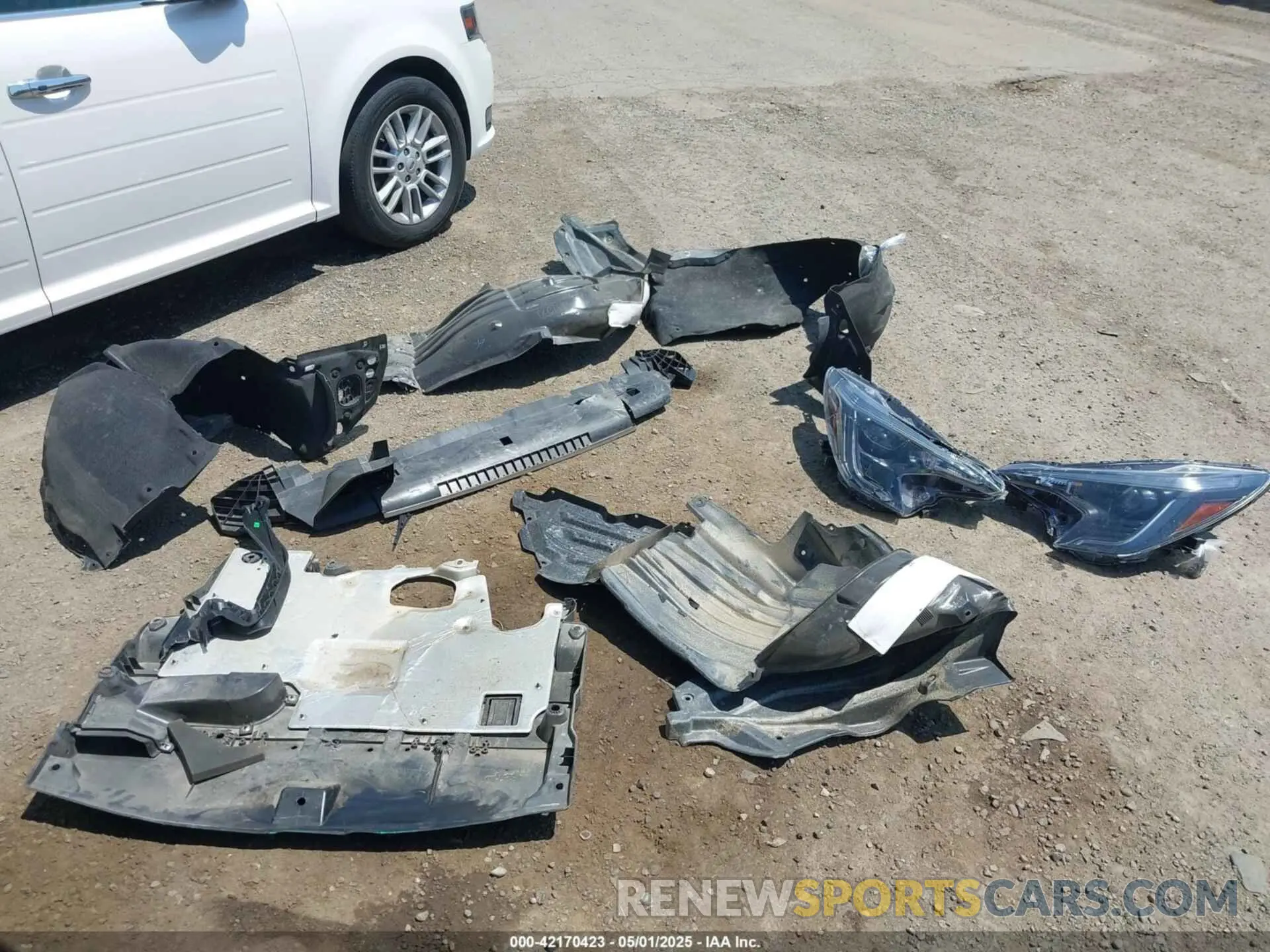 12 Photograph of a damaged car 4S4WMAWD7P3443989 SUBARU ASCENT 2023