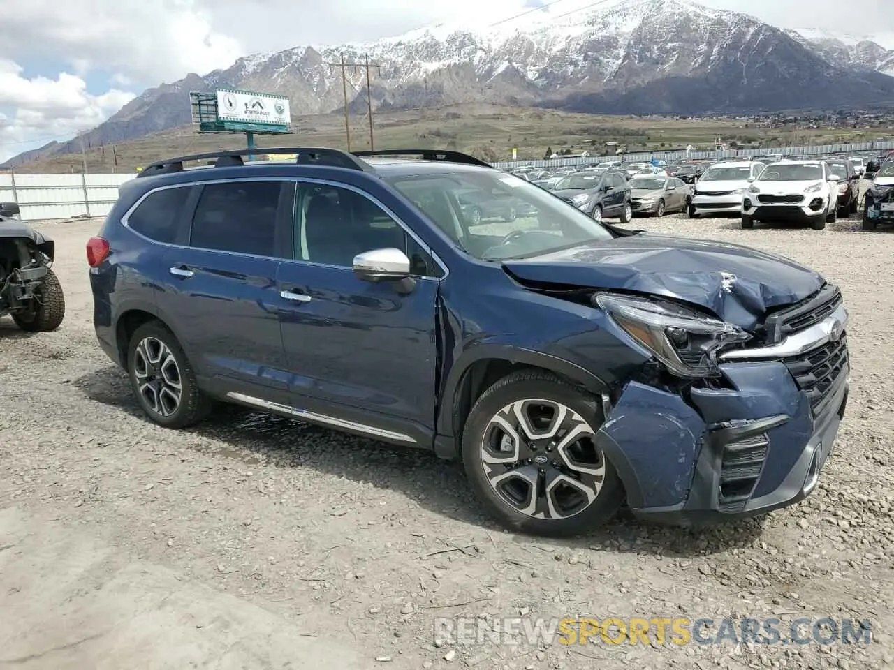 4 Photograph of a damaged car 4S4WMAWD8P3408412 SUBARU ASCENT 2023